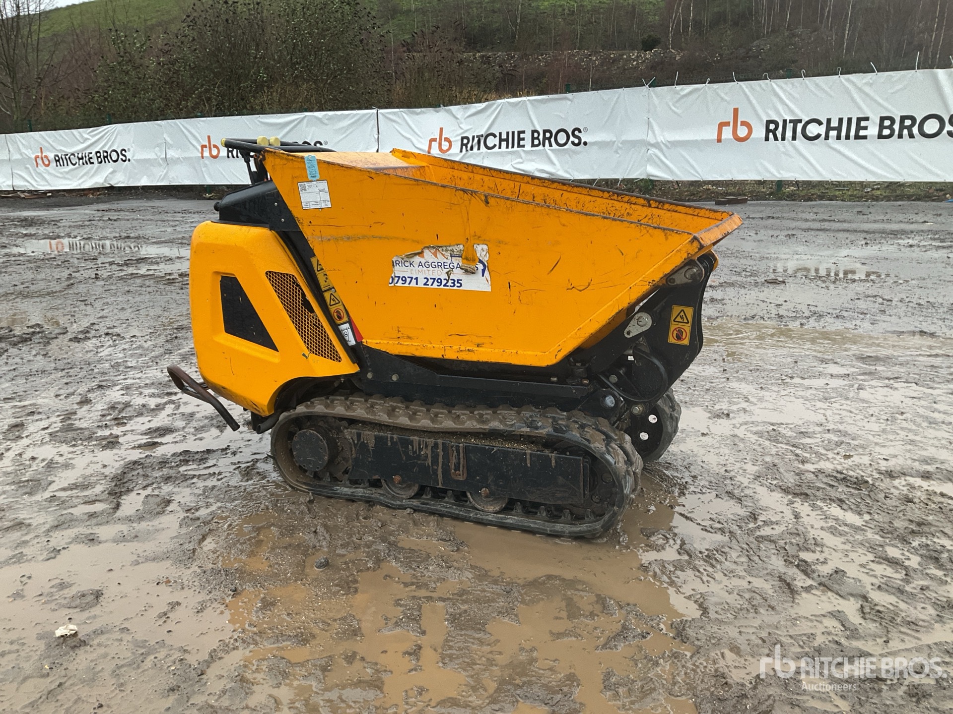 Aspect général with Image, coin avant droit