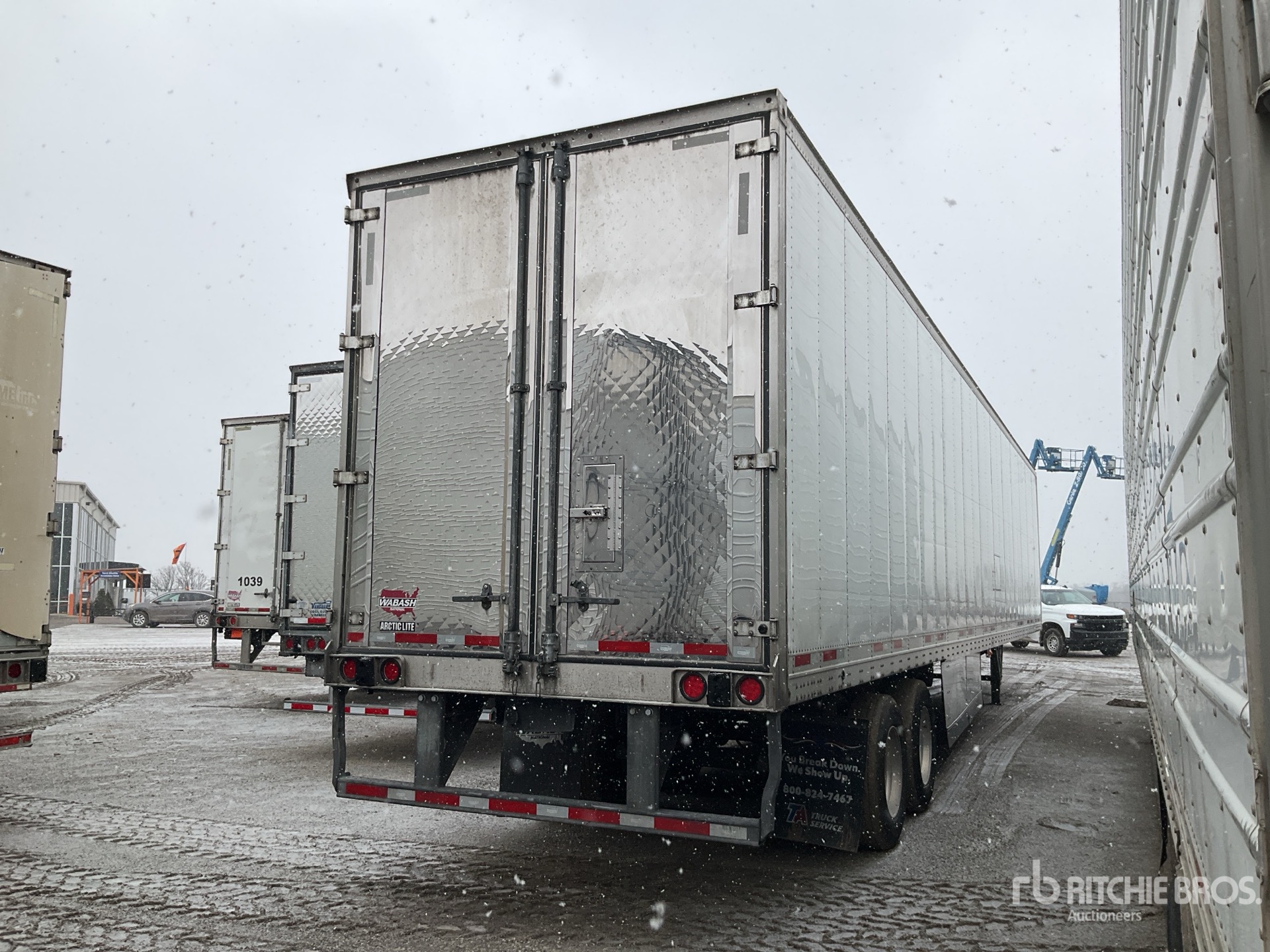 General Appearance with Picture, Right Rear Corner