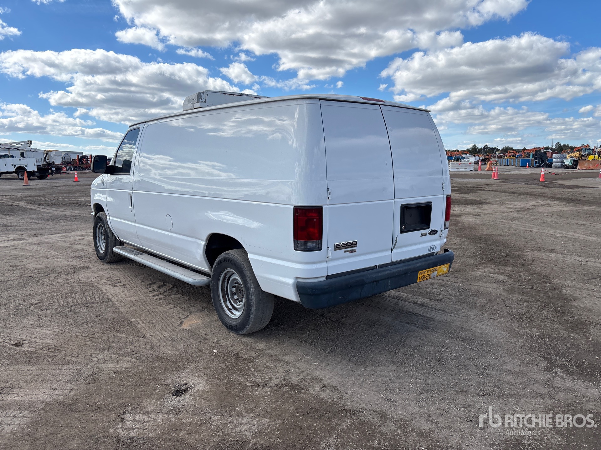 General Appearance with Imagen: esquina trasera izquierda