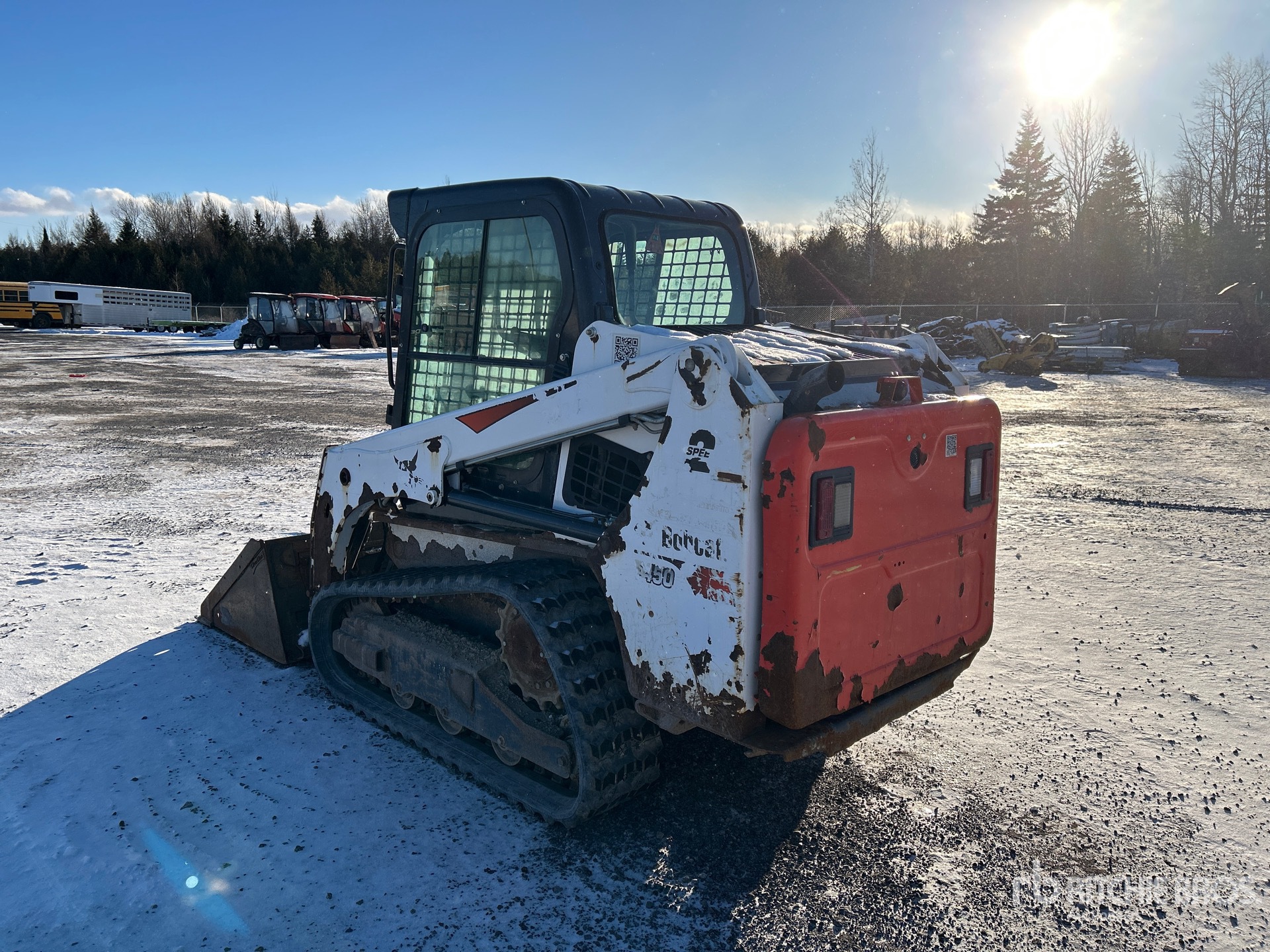 General Appearance with Foto, angolo posteriore sinistro