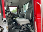 Cab with Seats/armrests