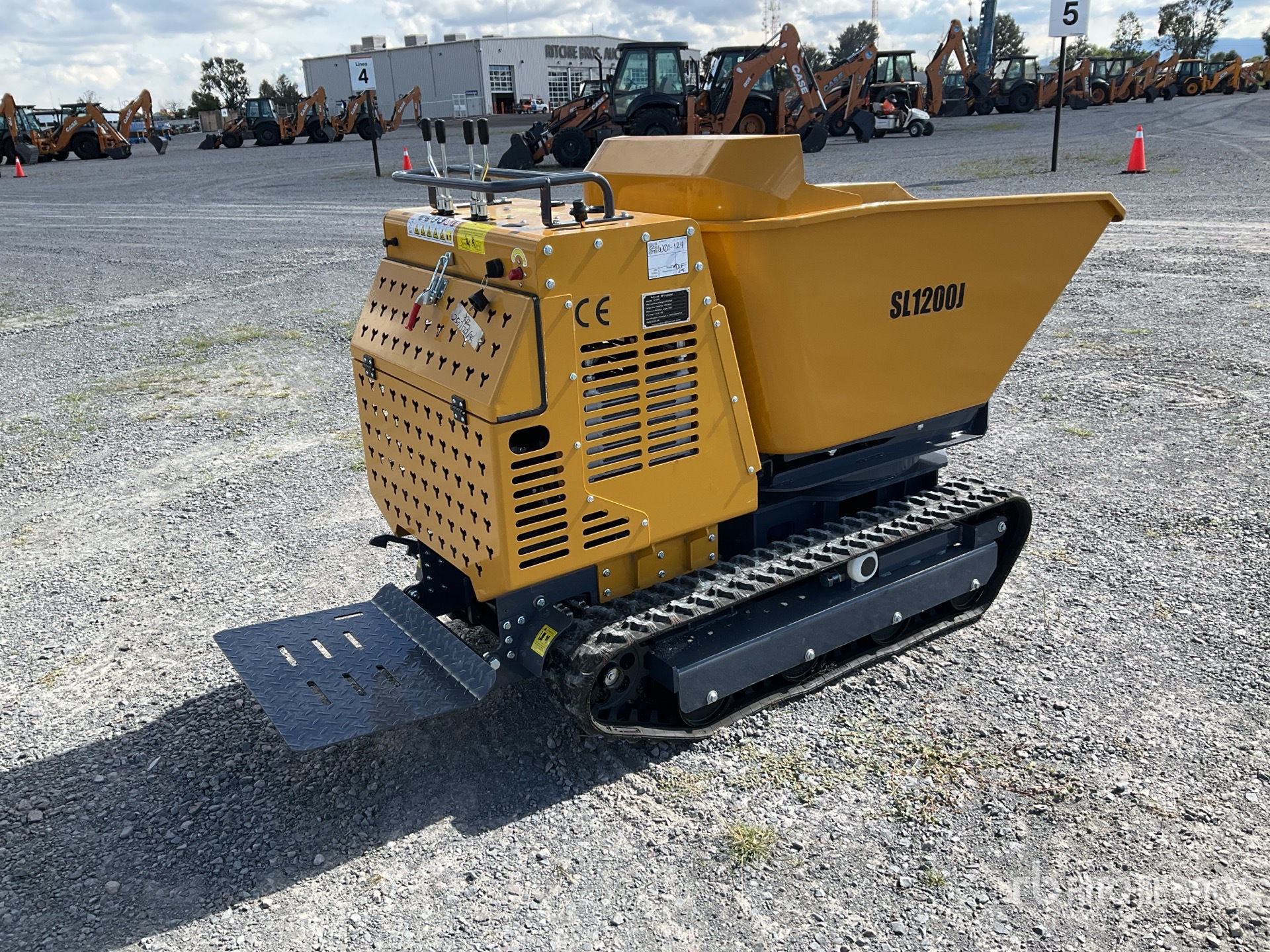 General Appearance with Picture, Right Rear Corner