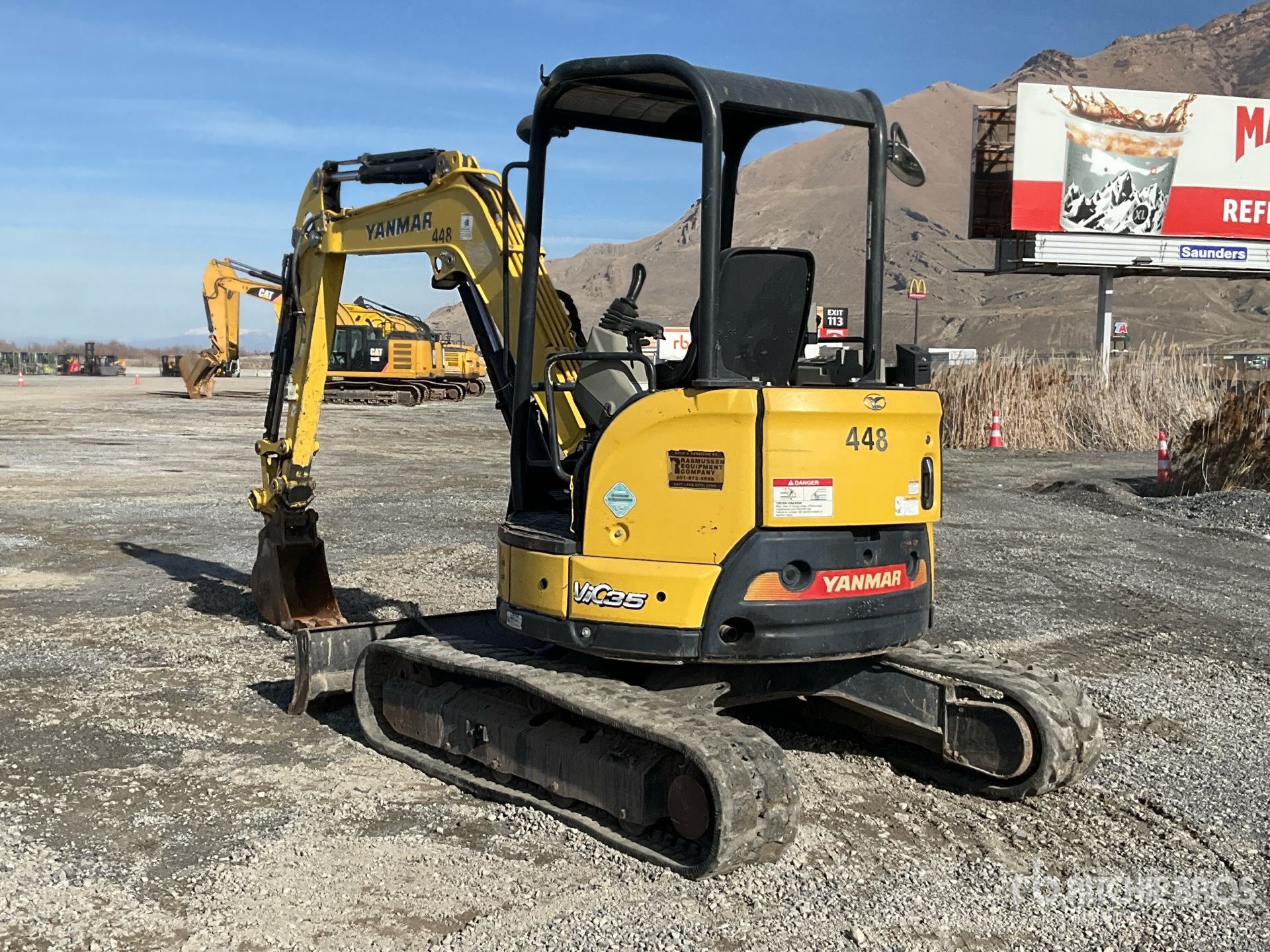 General Appearance with Picture, Left Rear Corner