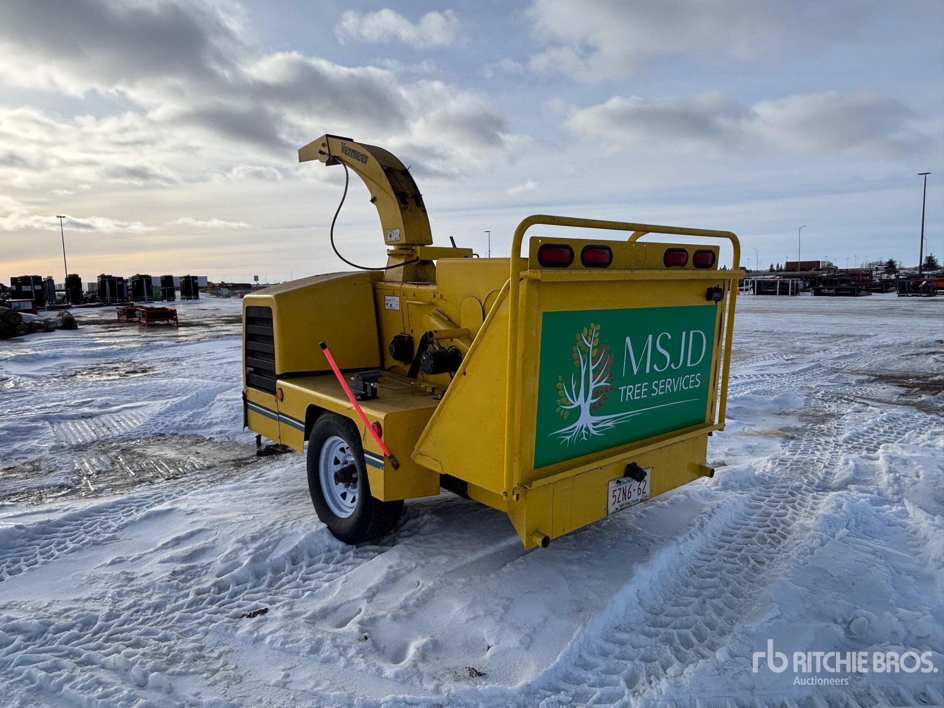 General Appearance with Bild, Ecke hinten links