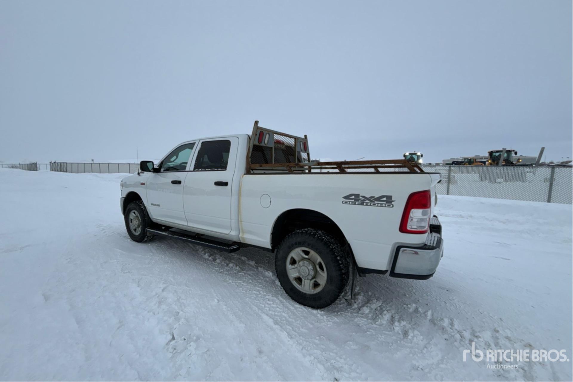 General Appearance with Bild, Ecke hinten links