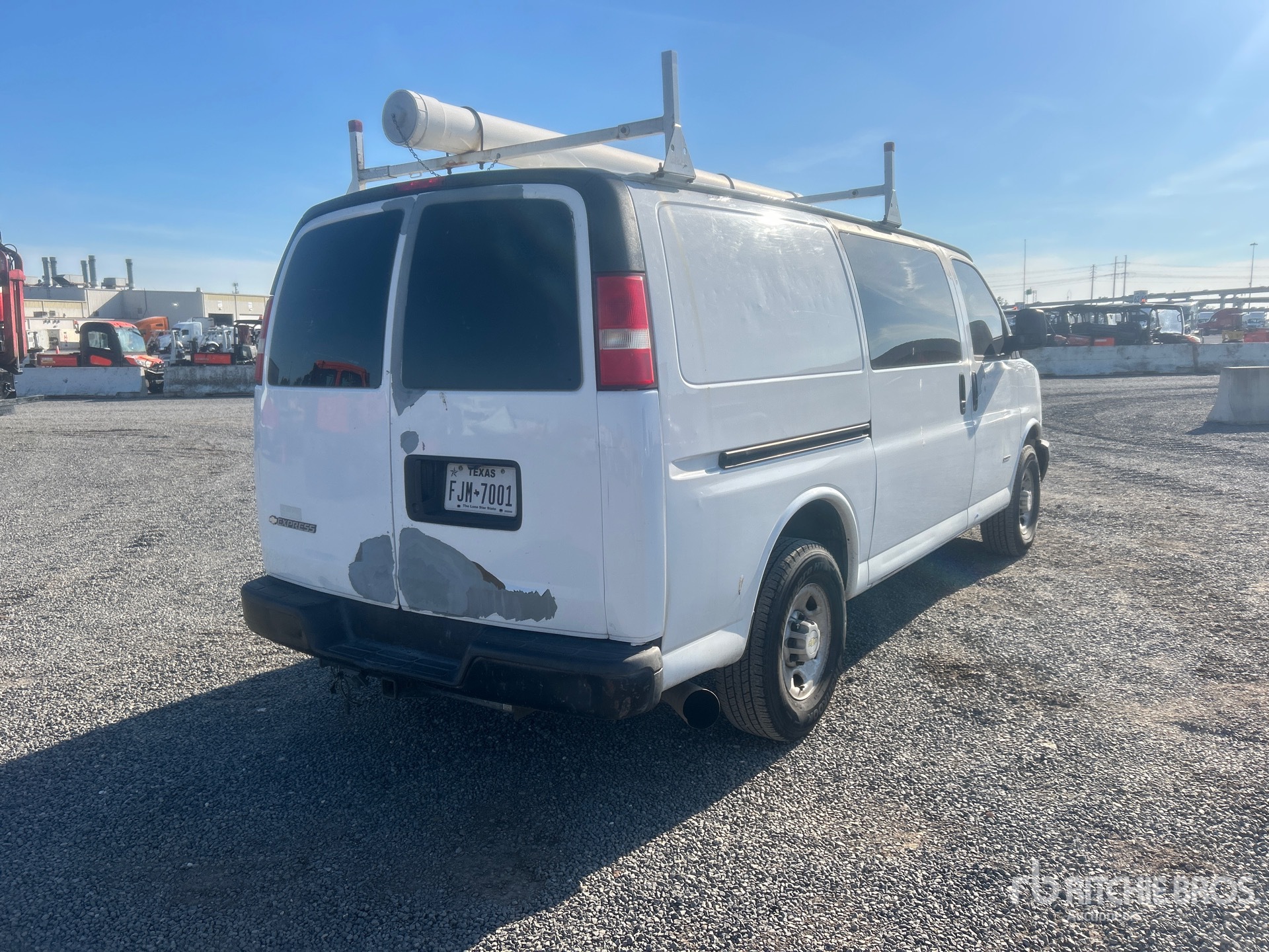 General Appearance with Picture, Right Rear Corner