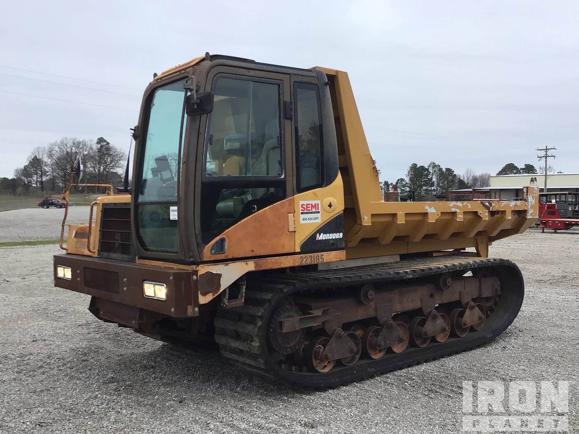 General Appearance with Picture, Left Front Corner