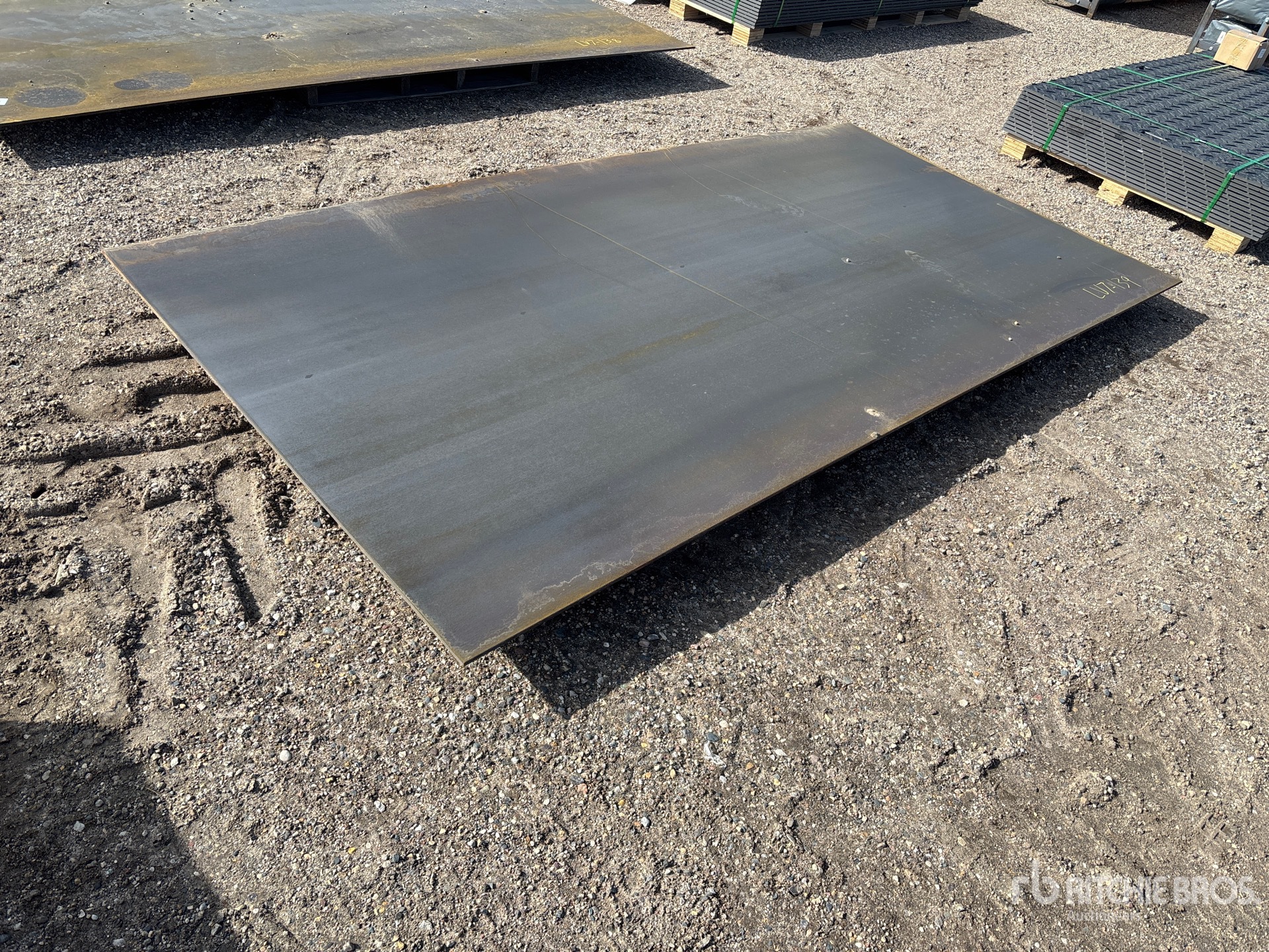 General Appearance with Image, coin avant droit