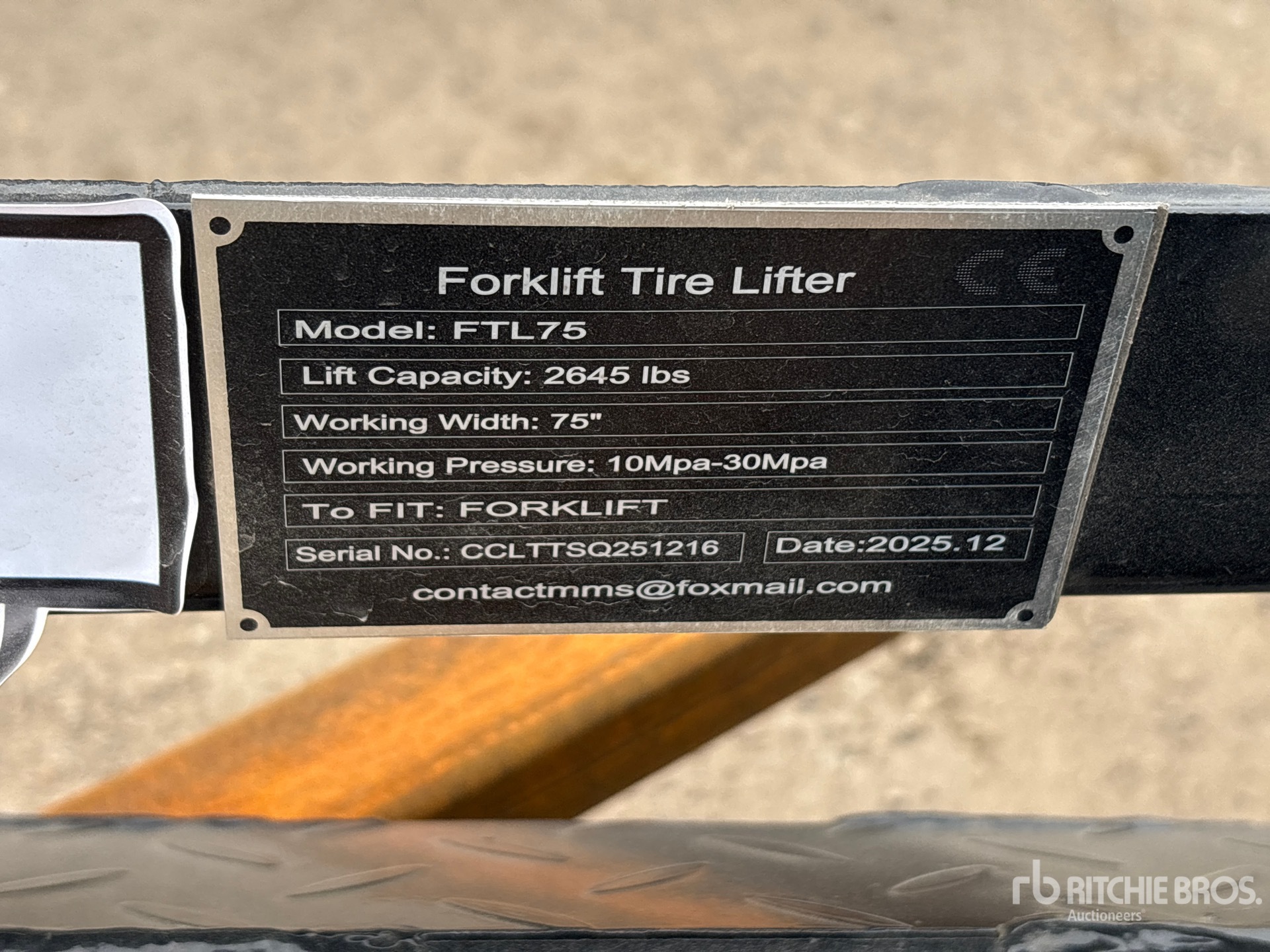 General Appearance with Numéro de série/Numéro d'identification du véhicule automobile