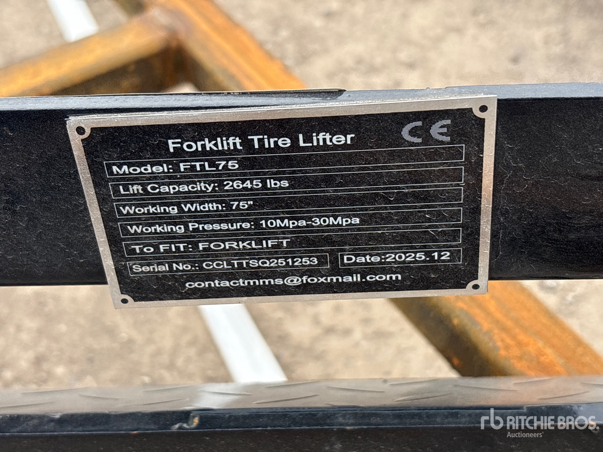 General Appearance with Numéro de série/Numéro d'identification du véhicule automobile