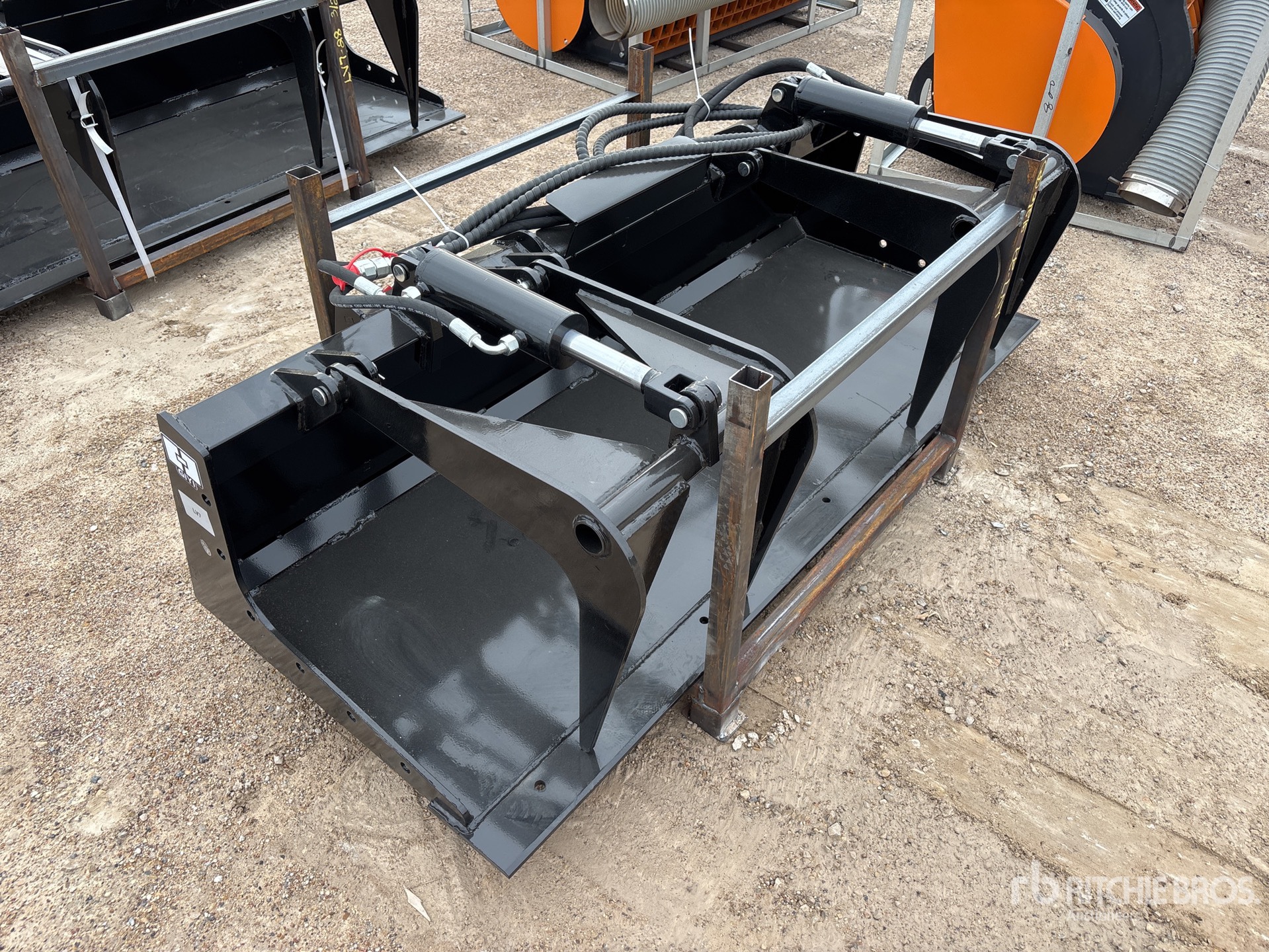 General Appearance with Foto, angolo anteriore destro