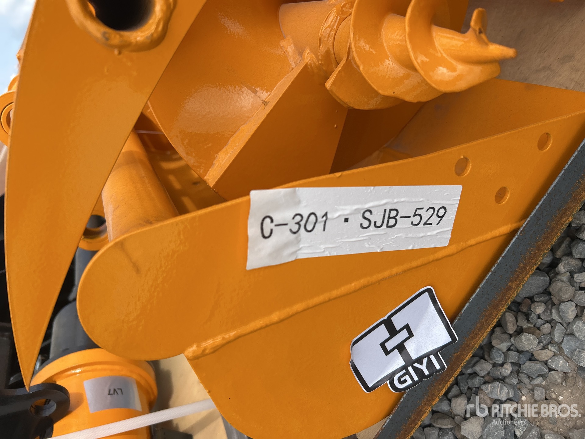 General Appearance with Seriennummer / FIN