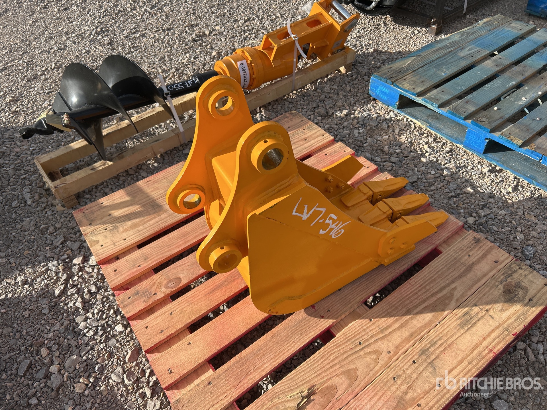 General Appearance with Image, coin arrière droit