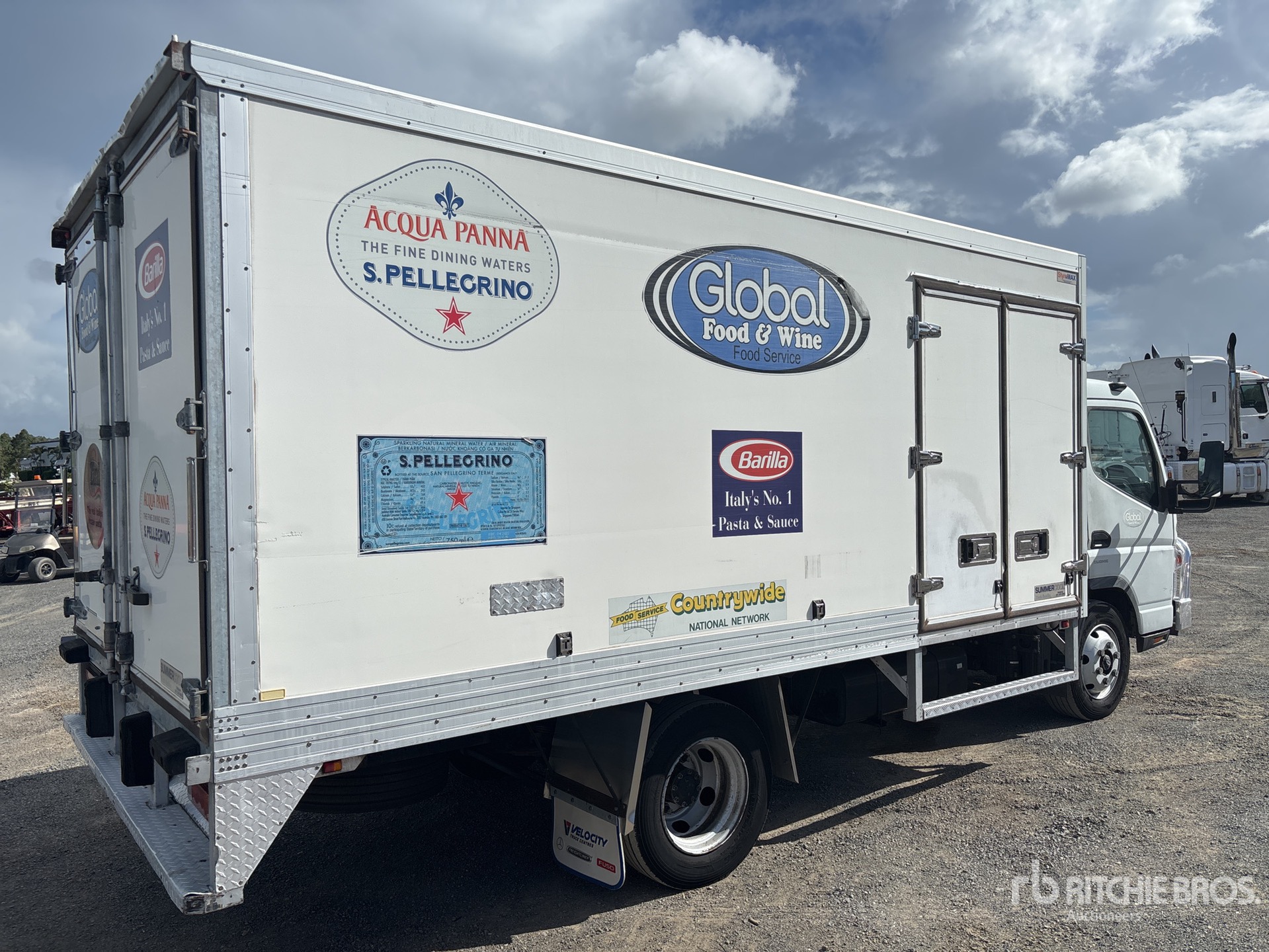 General Appearance with Zdjęcie, lewy dolny róg