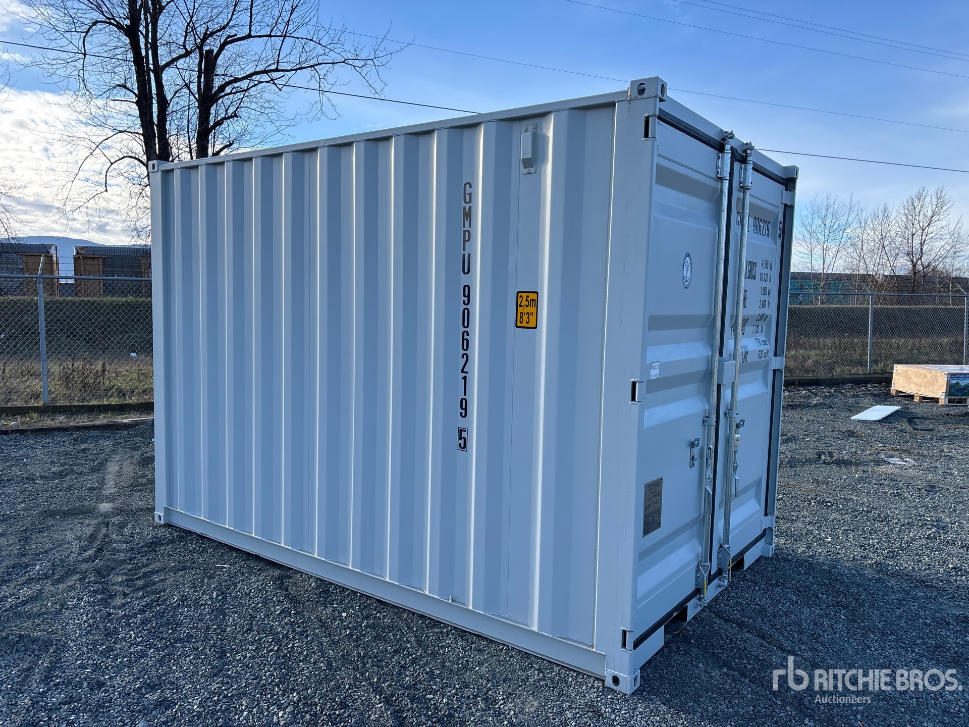 General Appearance with Bild, Ecke vorne rechts