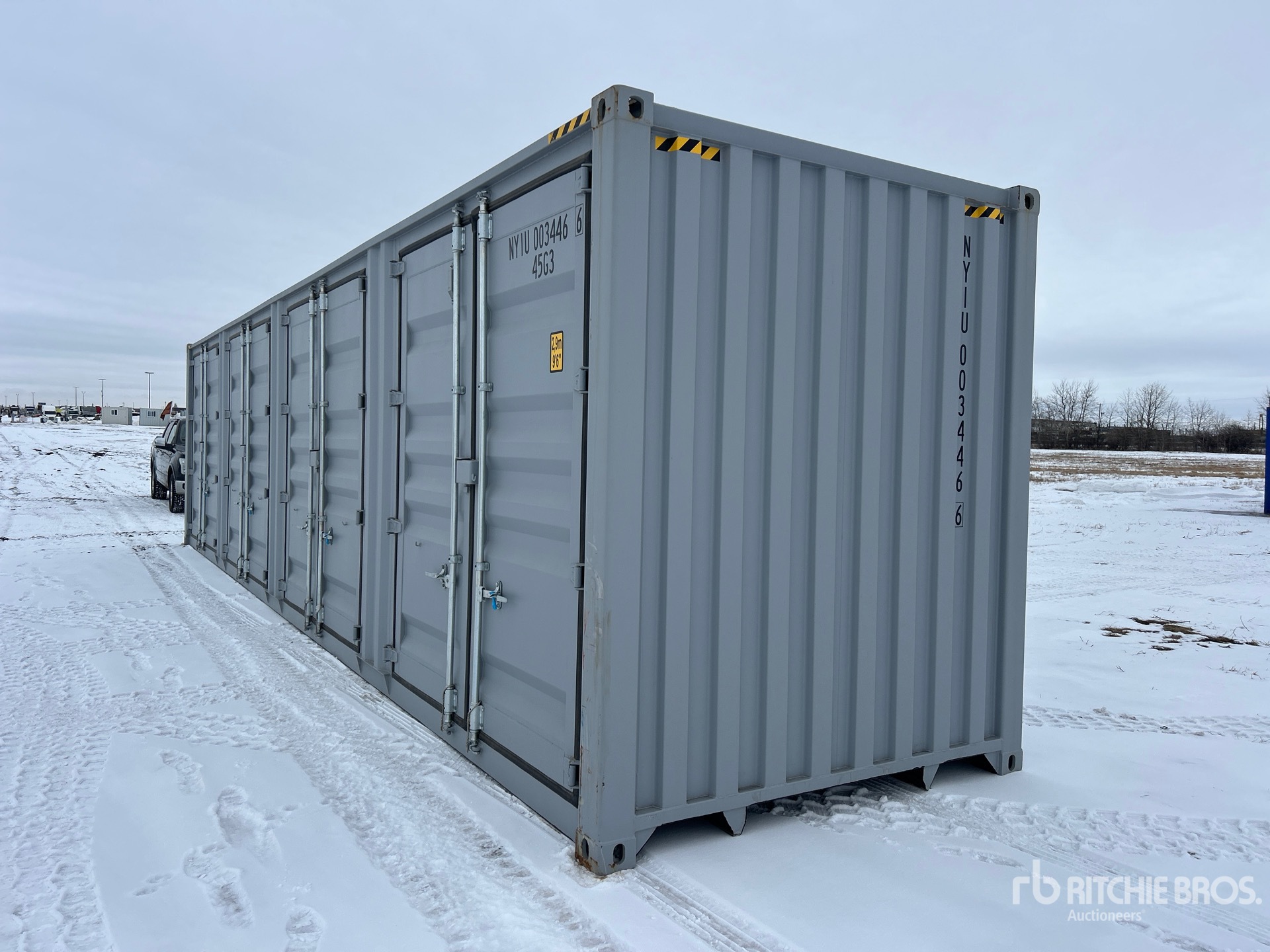 General Appearance with Bild, Ecke hinten links