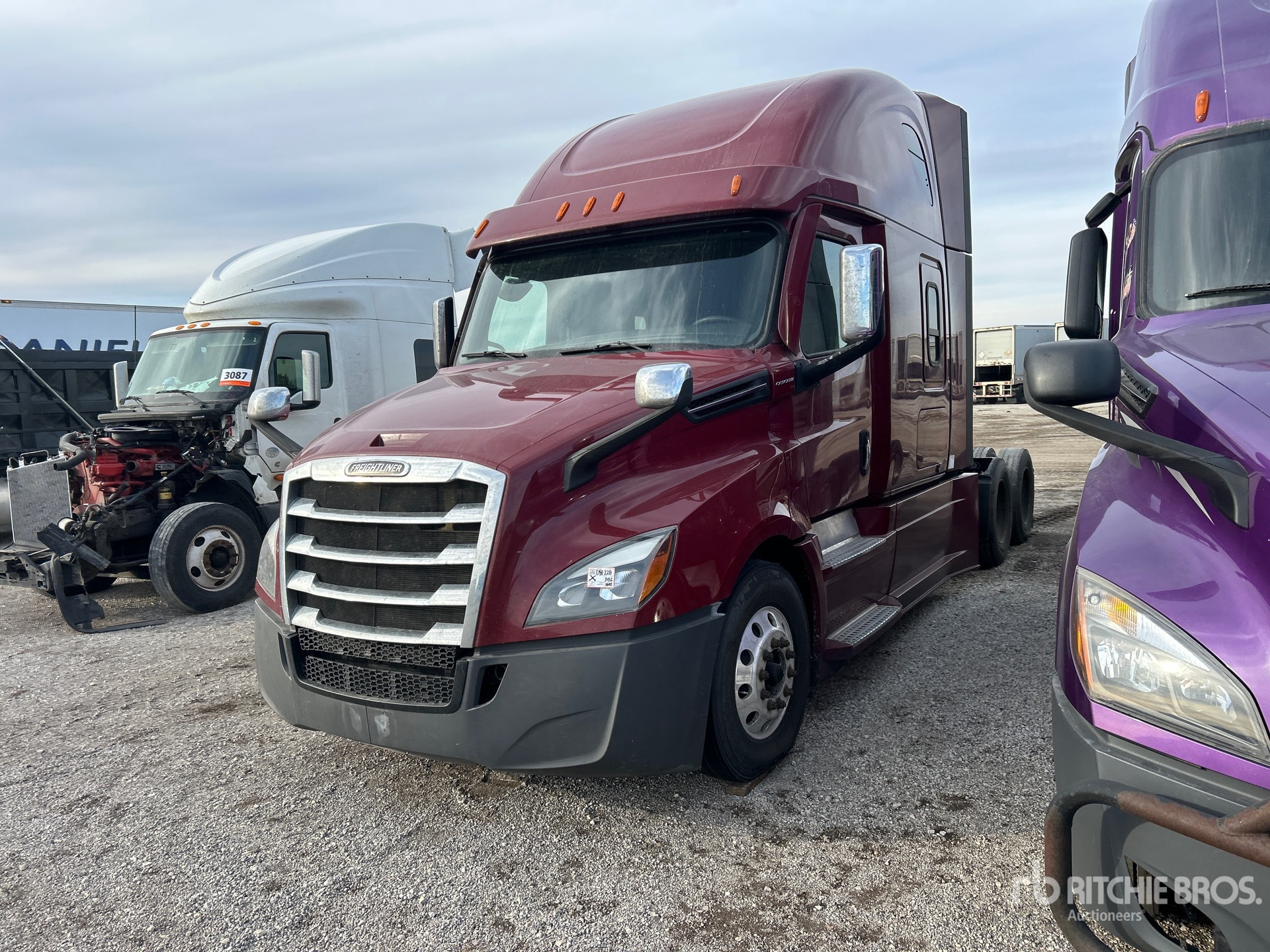 General Appearance with Picture, Left Front Corner