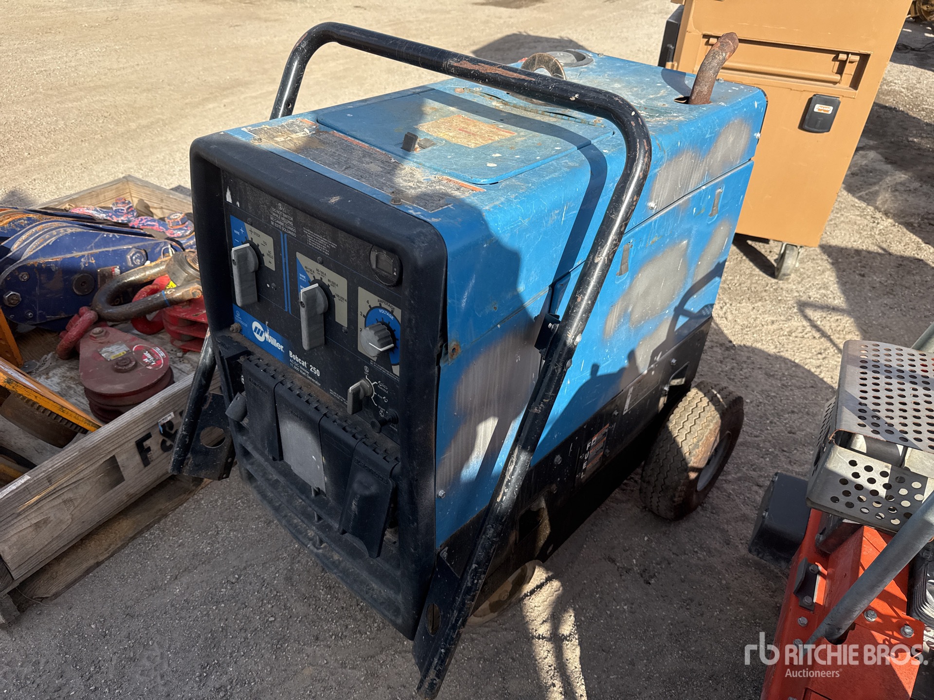 General Appearance with Bild, Ecke hinten rechts