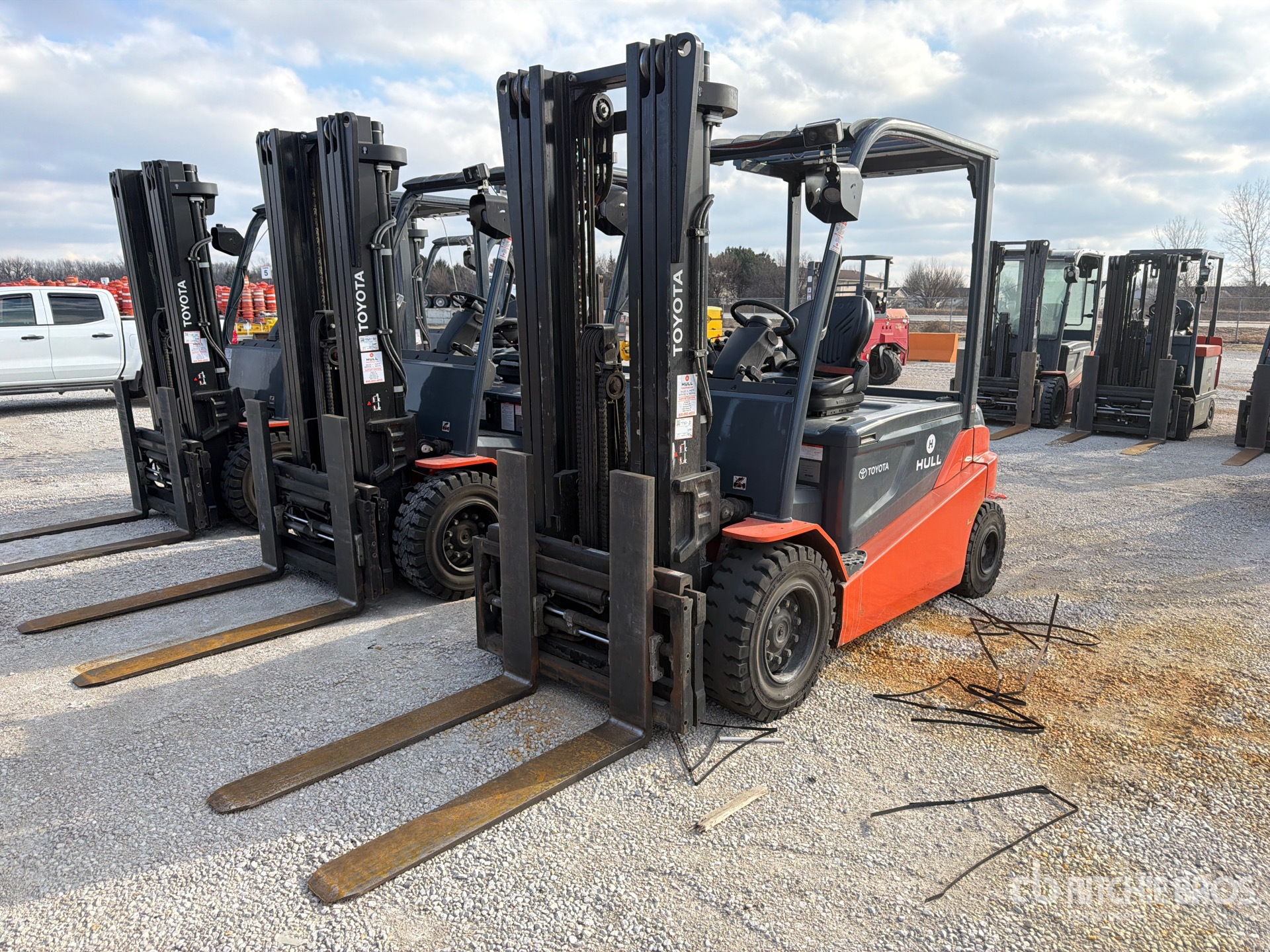 General Appearance with Foto, angolo anteriore sinistro