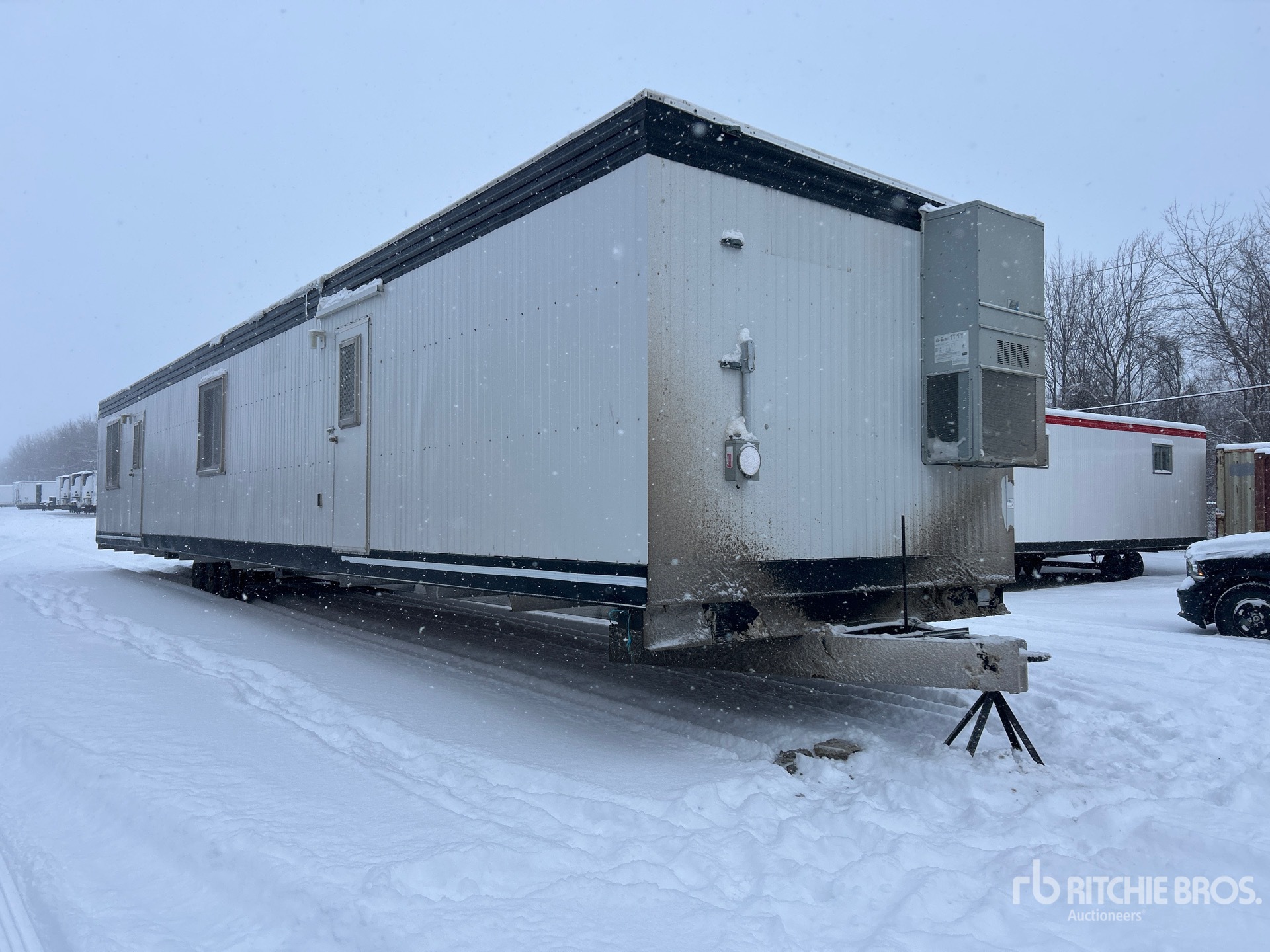 General Appearance with Foto, angolo anteriore destro