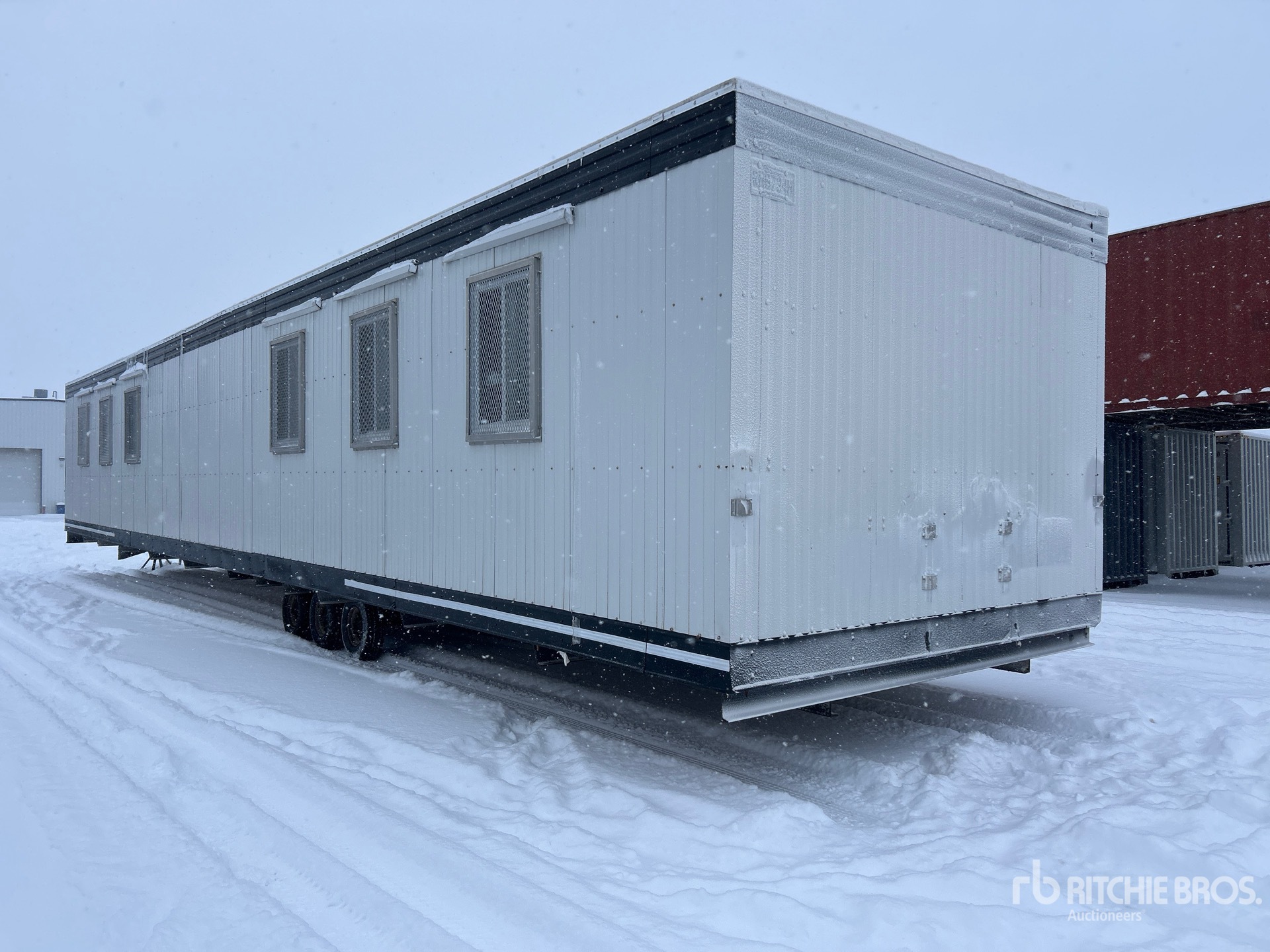 General Appearance with Foto, angolo posteriore sinistro