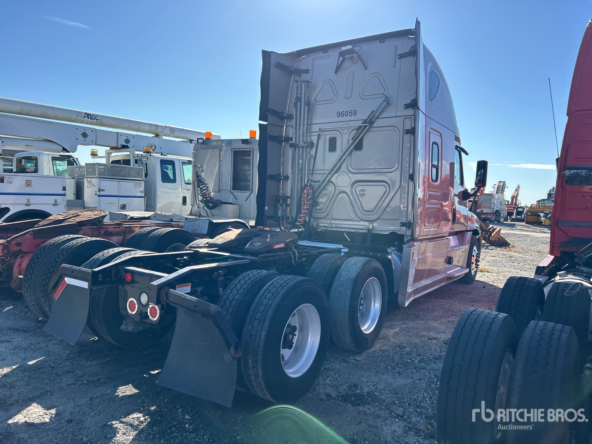 General Appearance with Zdjęcie, prawy dolny róg