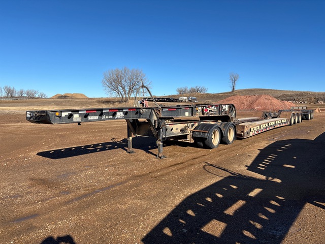 2013 XL 120 120000 lb Tri/A Lowboy Trailer