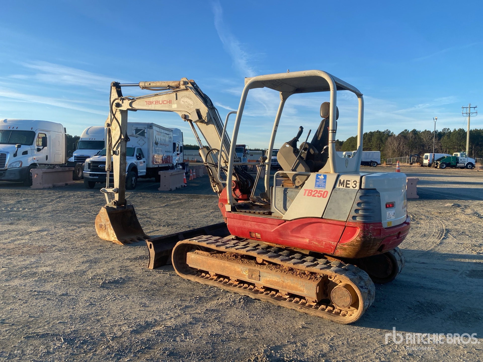 General Appearance with Picture, Left Rear Corner