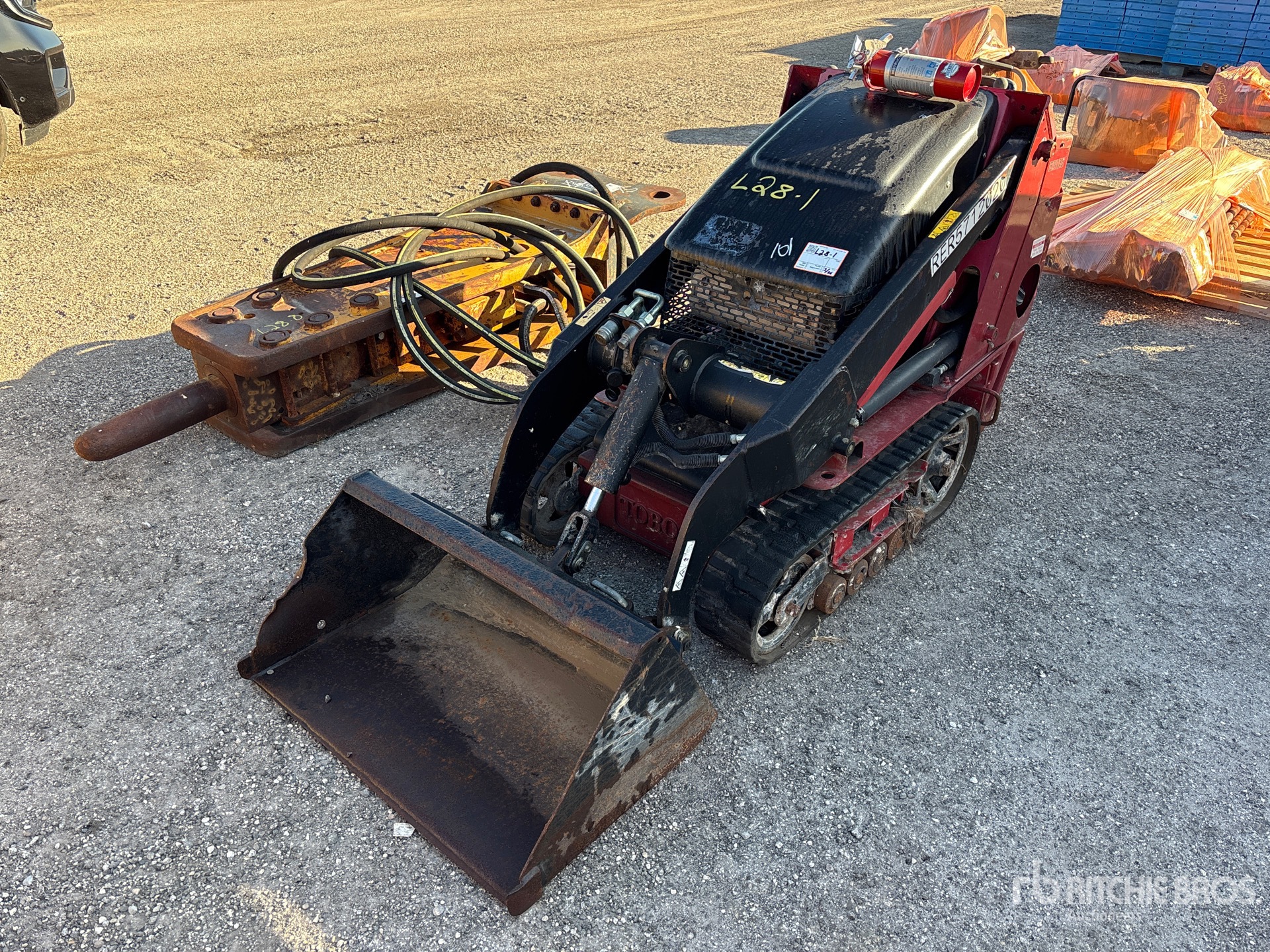 General Appearance with Picture, Left Front Corner