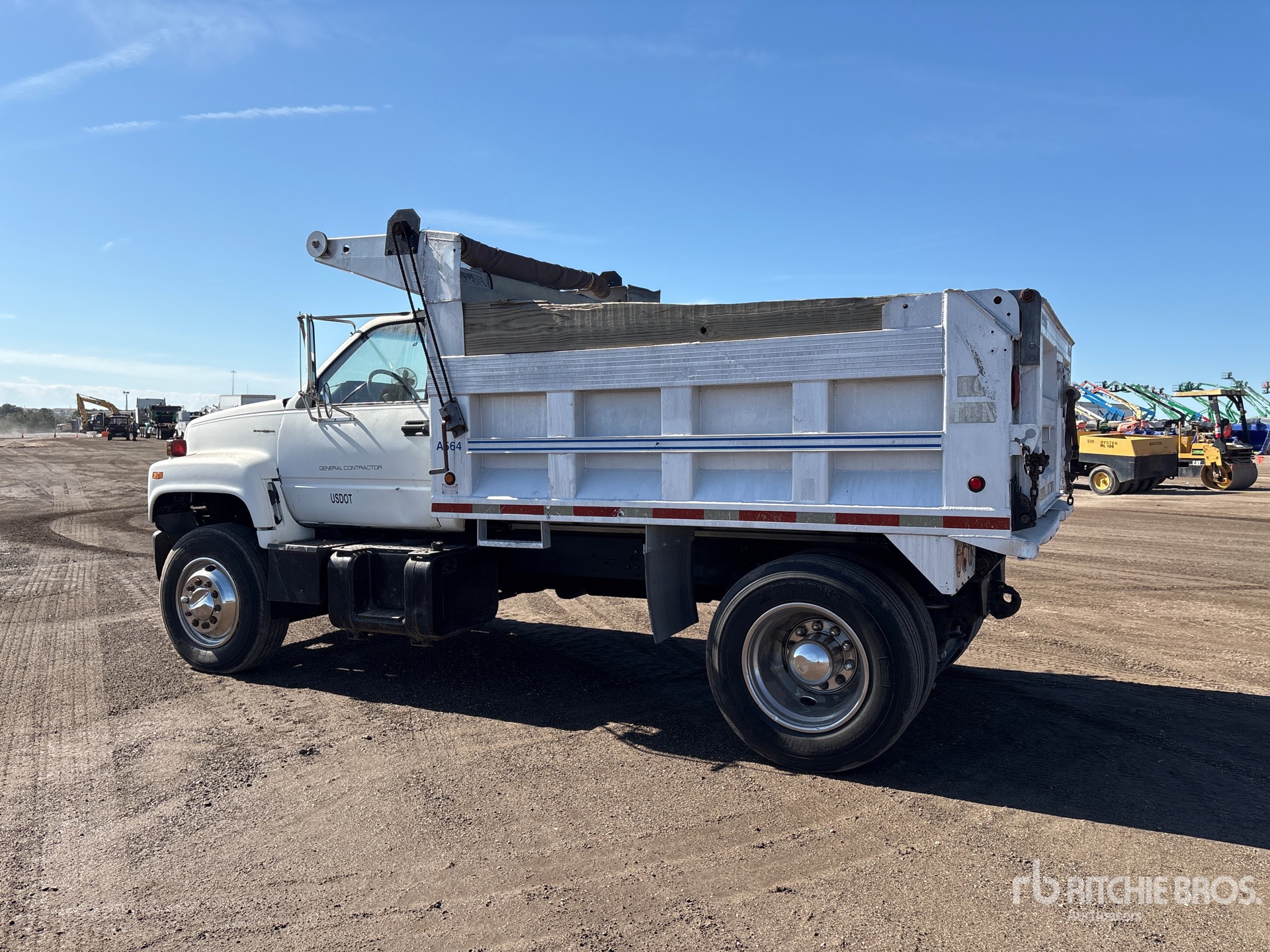 General Appearance with Bild, Ecke hinten links