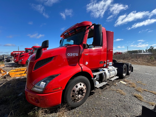 2022 Volvo VNR T/A Day Cab Truck Tractor