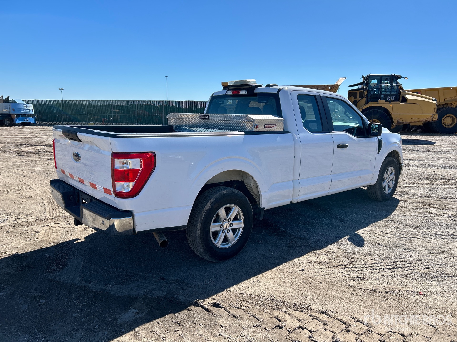 General Appearance with Imagen: esquina trasera derecha