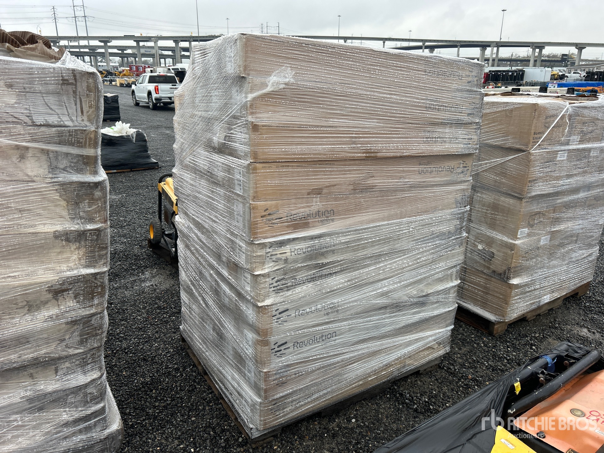 General Appearance with Imagen: esquina trasera derecha