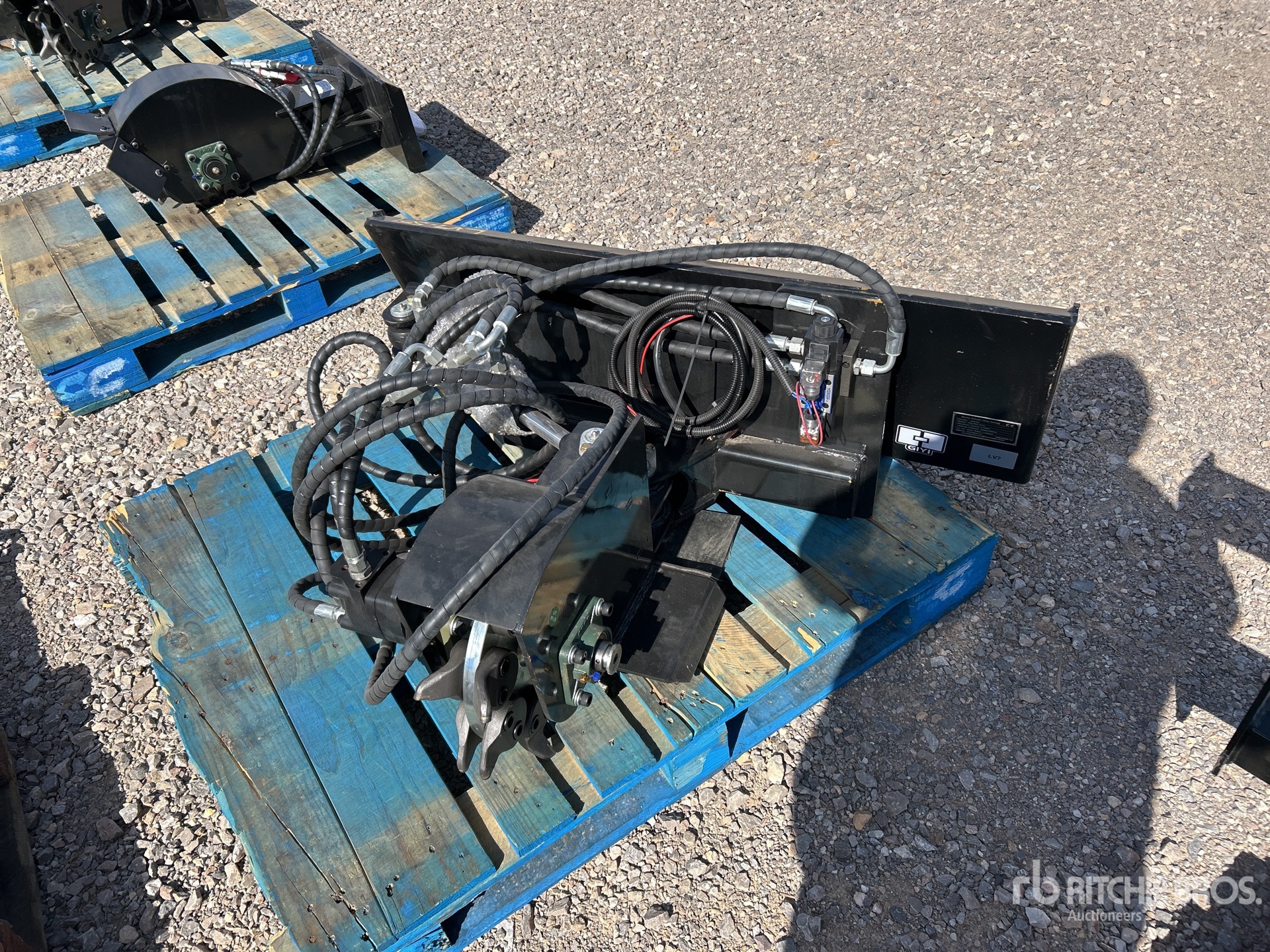 General Appearance with Image, coin avant droit