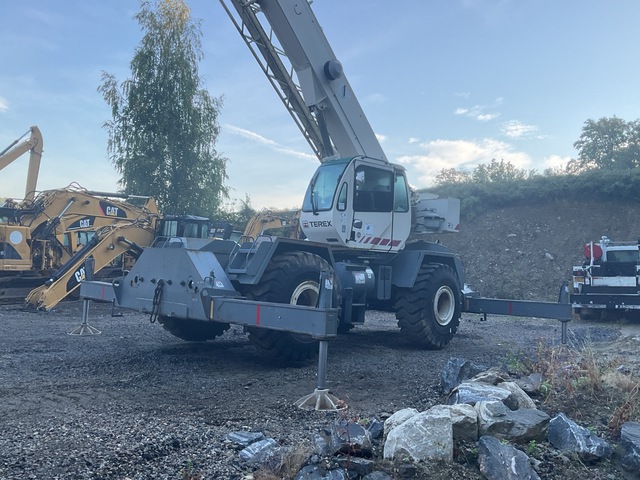 Terex RT300 35 ton 4x4x4 Rough Terrain Crane Terex RT300 35 ton 4x4x4 Rough Terrain Crane