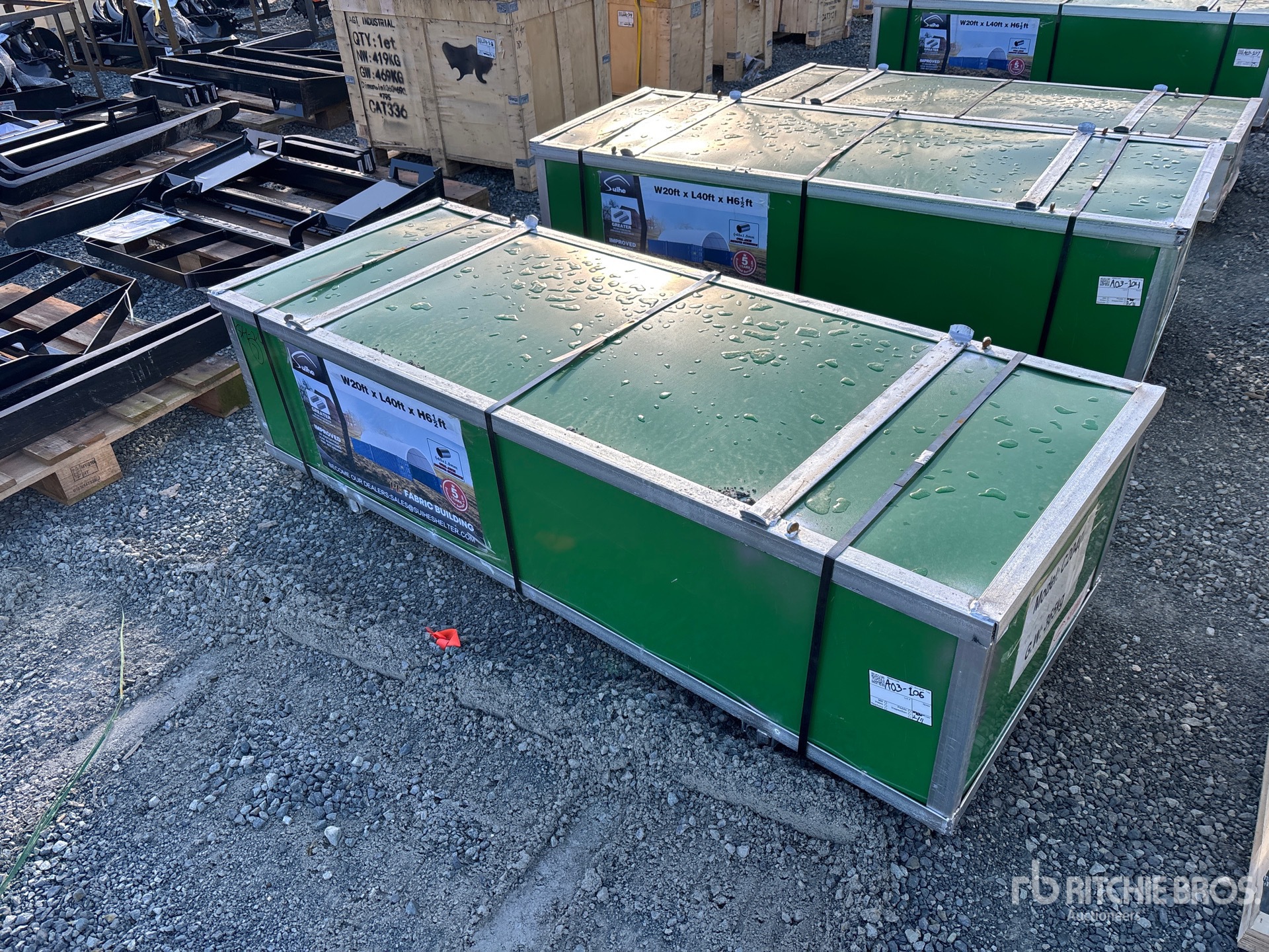 General Appearance with Bild, Ecke vorne links