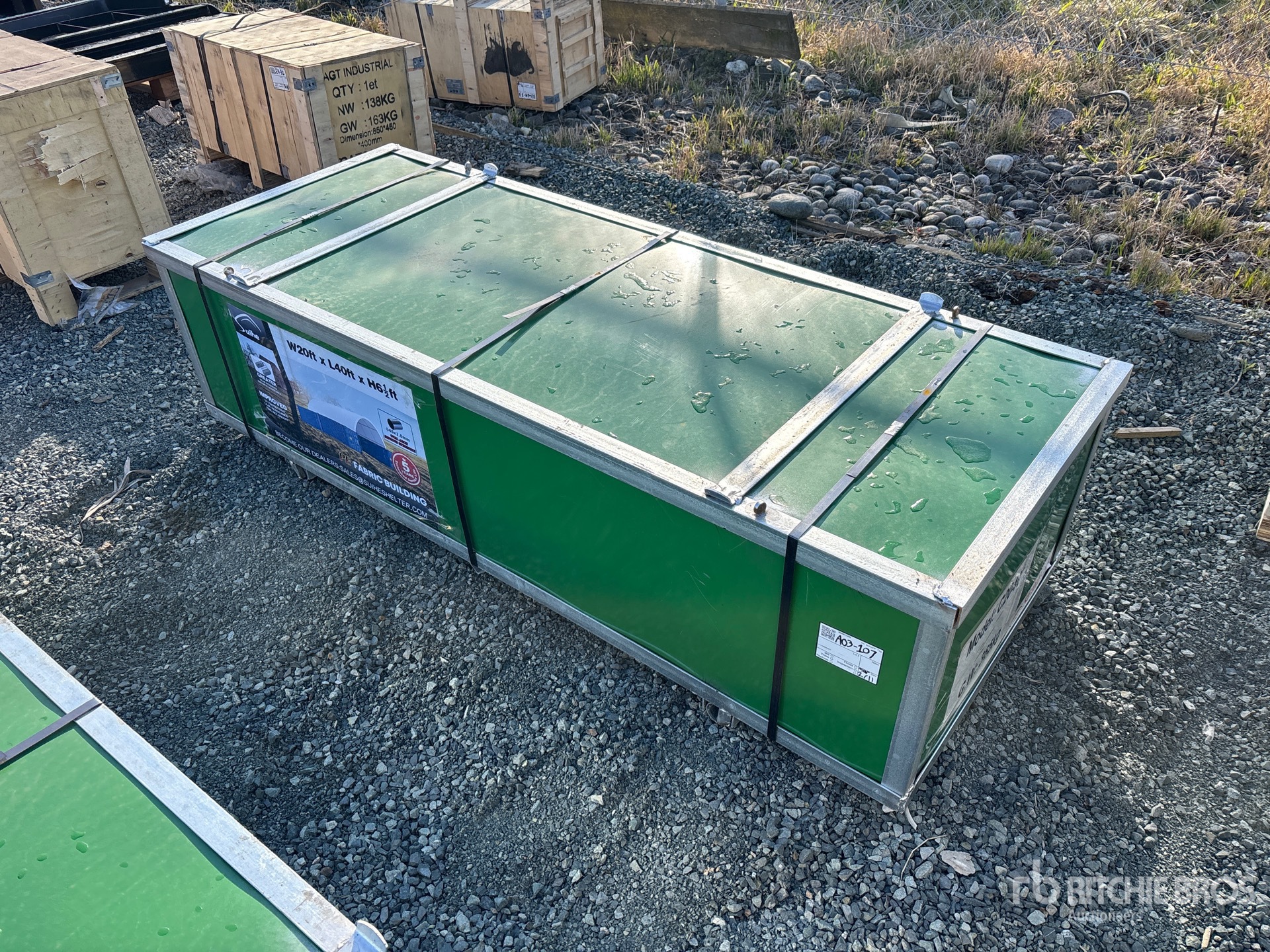 General Appearance with Bild, Ecke vorne links