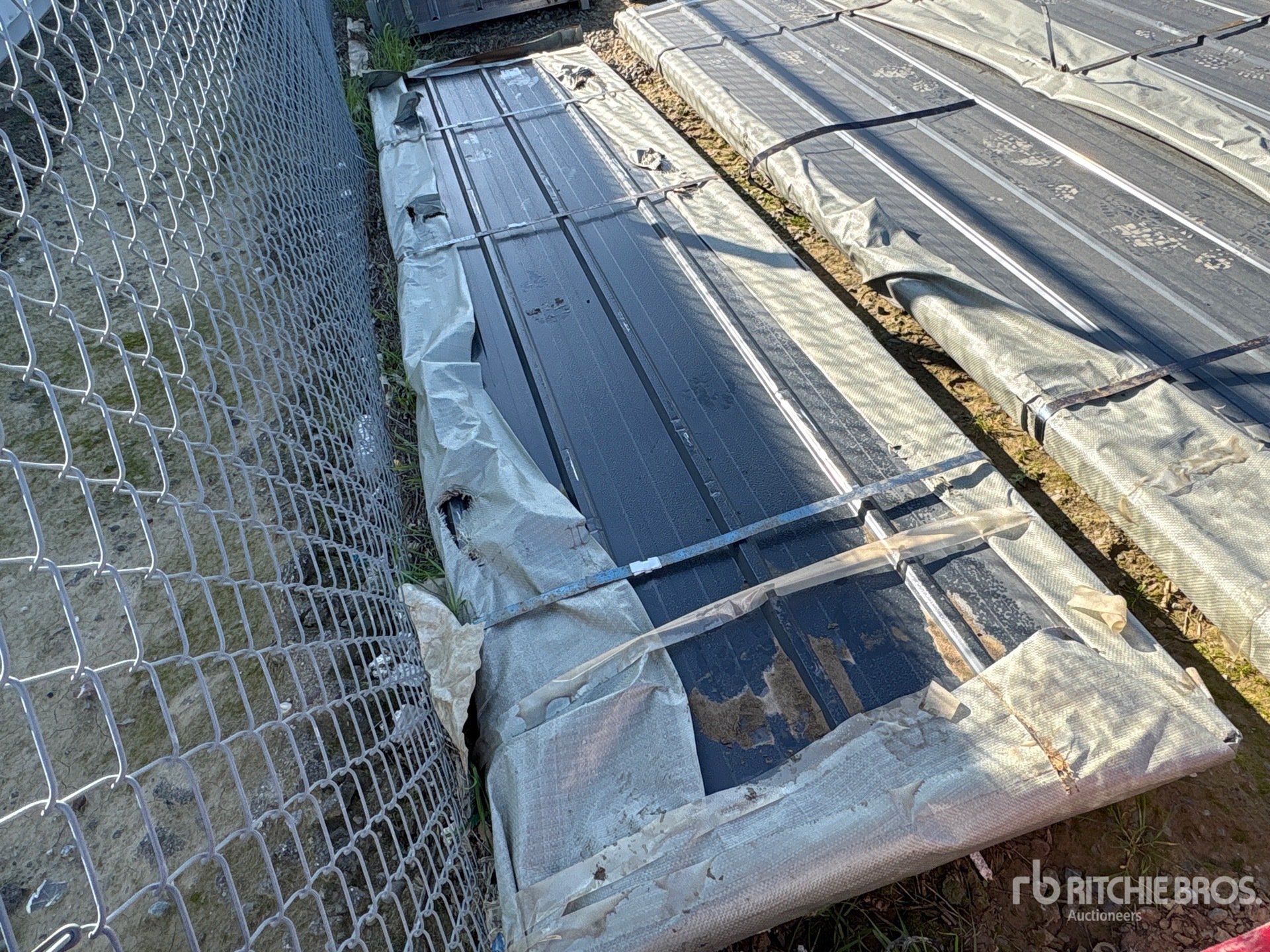 General Appearance with Bild, Ecke hinten rechts