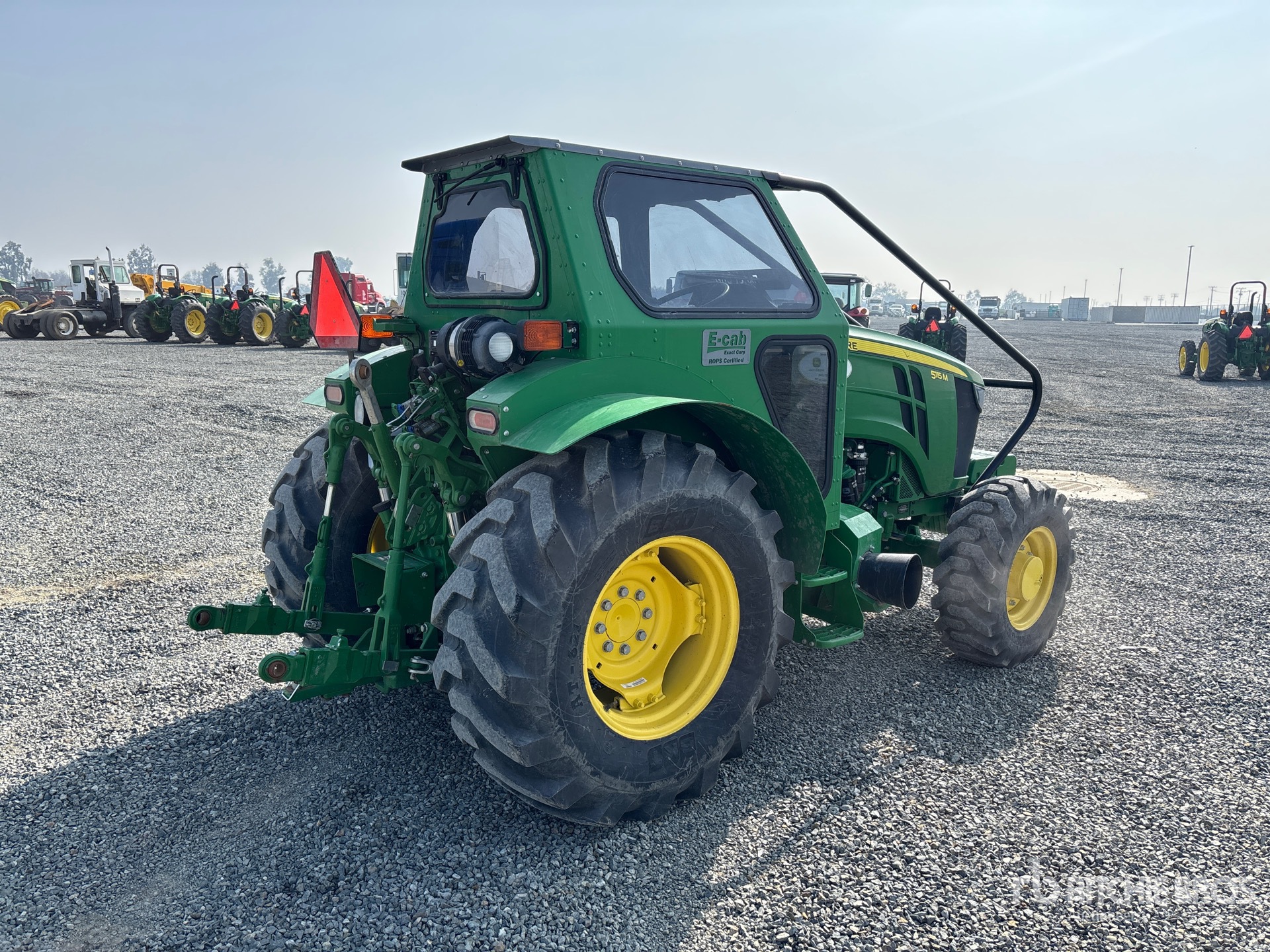 General Appearance with Imagen: esquina trasera derecha