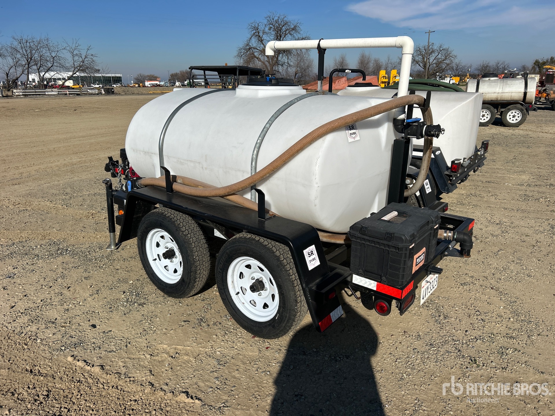 General Appearance with Bild, Ecke hinten links