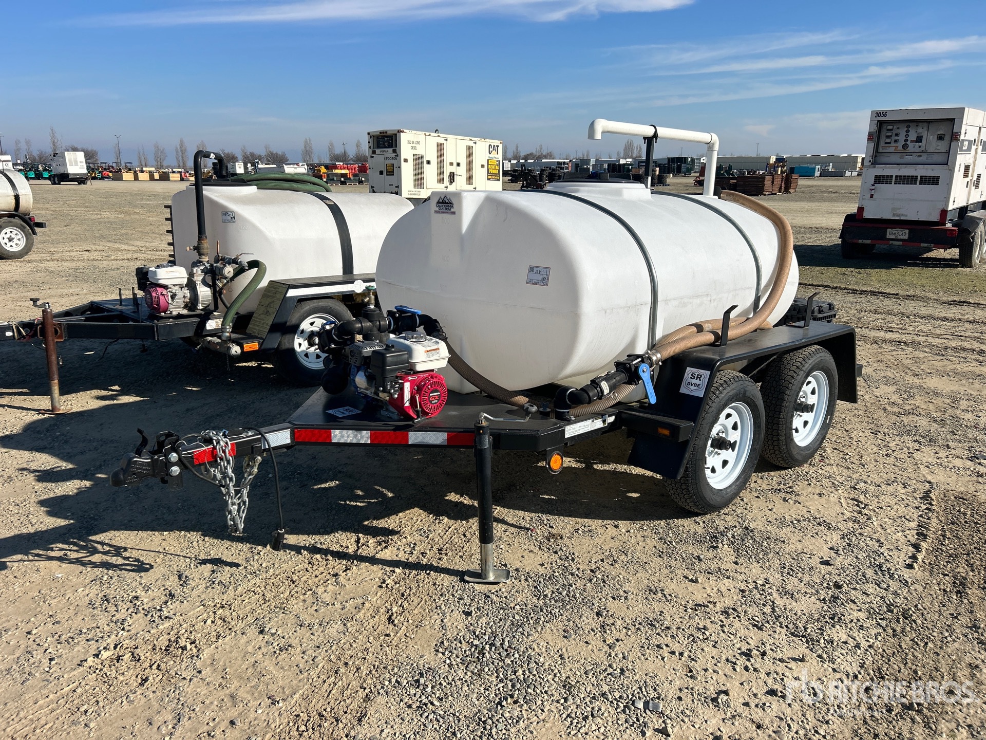 General Appearance with Bild, Ecke vorne links