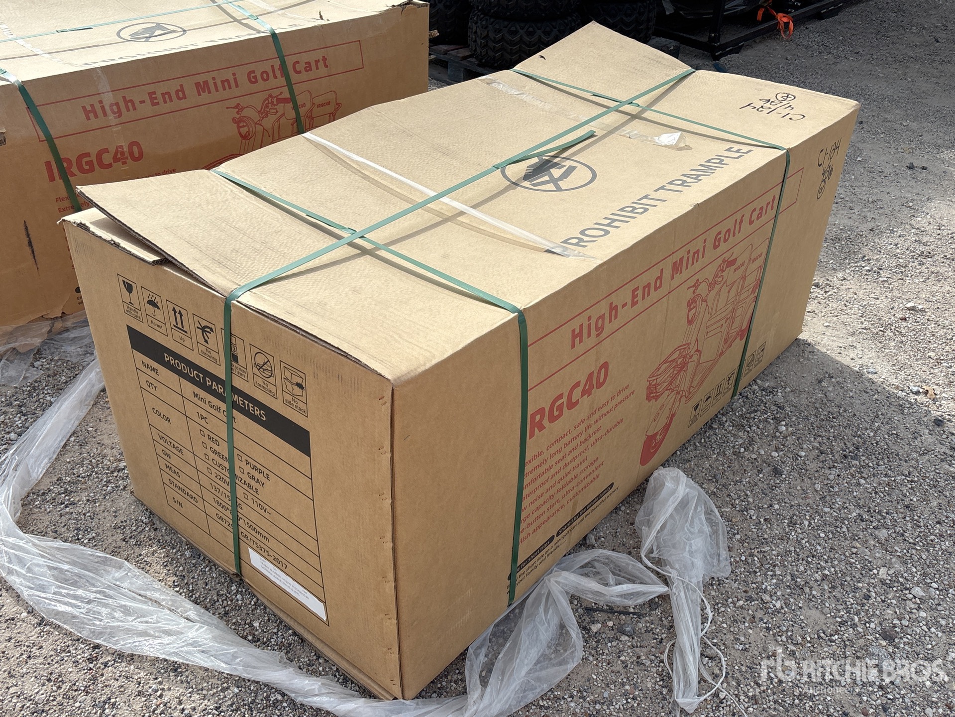 General Appearance with Picture, Right Front Corner