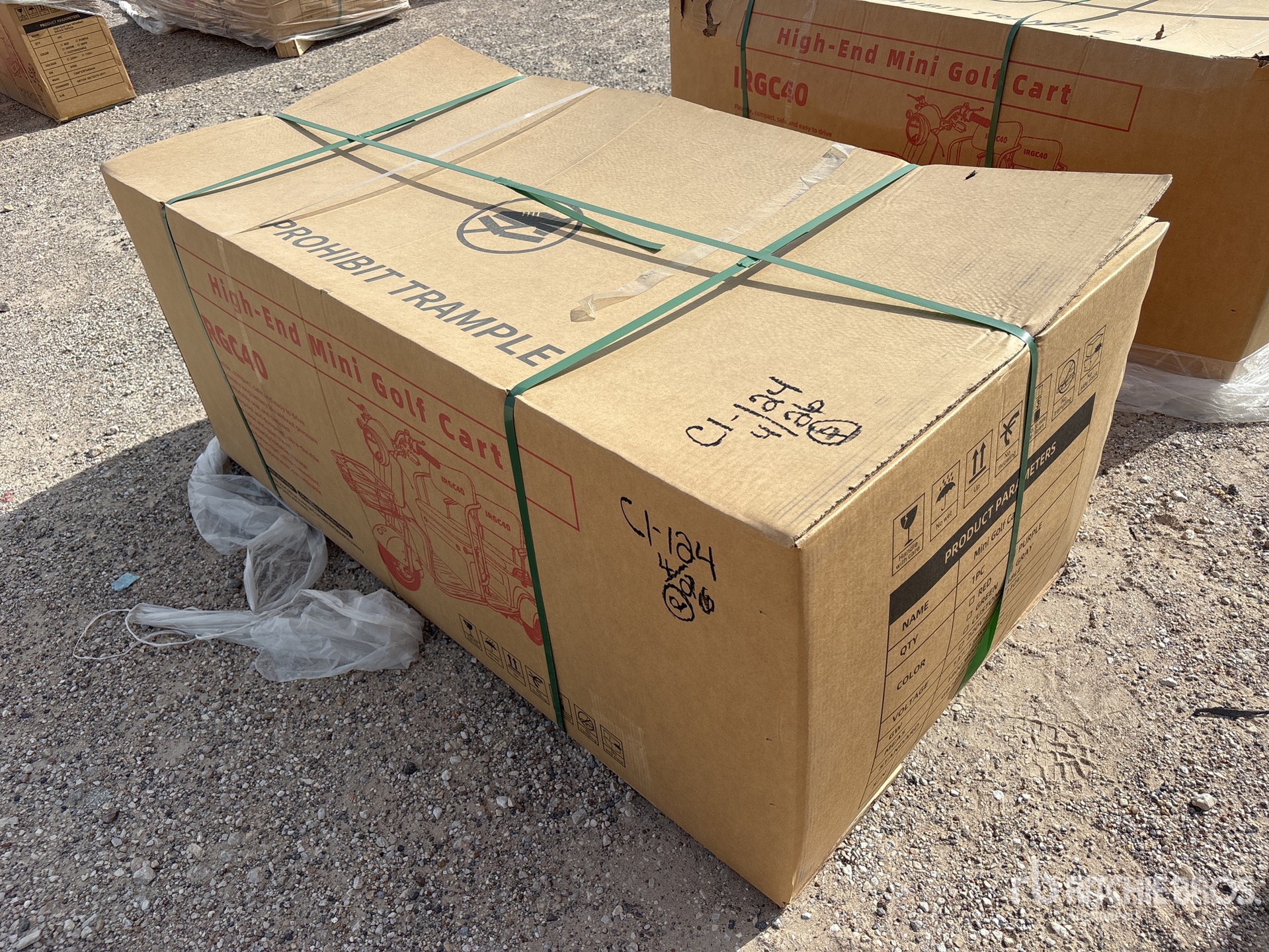 General Appearance with Picture, Left Front Corner