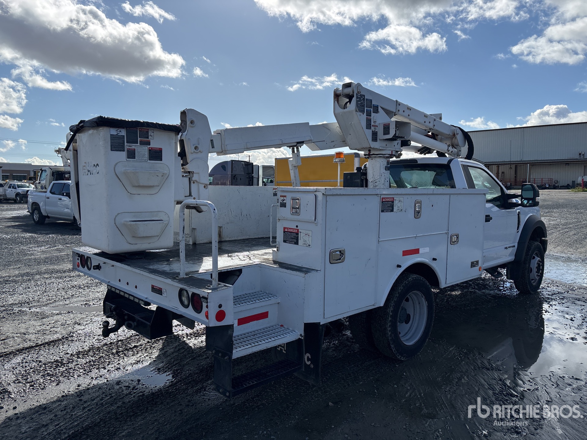 General Appearance with Zdjęcie, prawy dolny róg