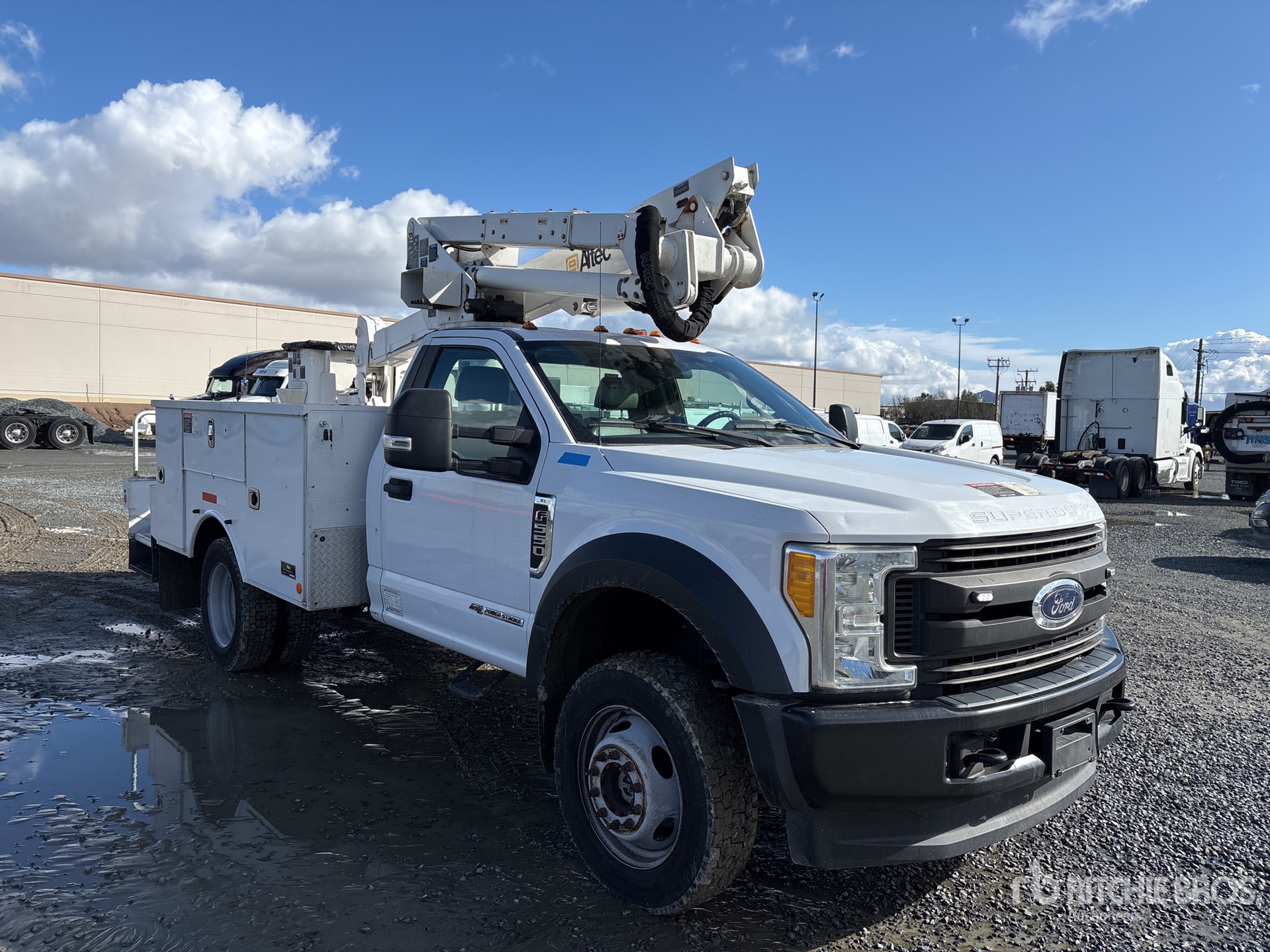 General Appearance with Zdjęcie, prawy górny róg