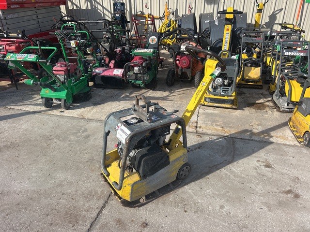 2018 Wacker BPU3050A Reversible Vibratory Plate Compactor