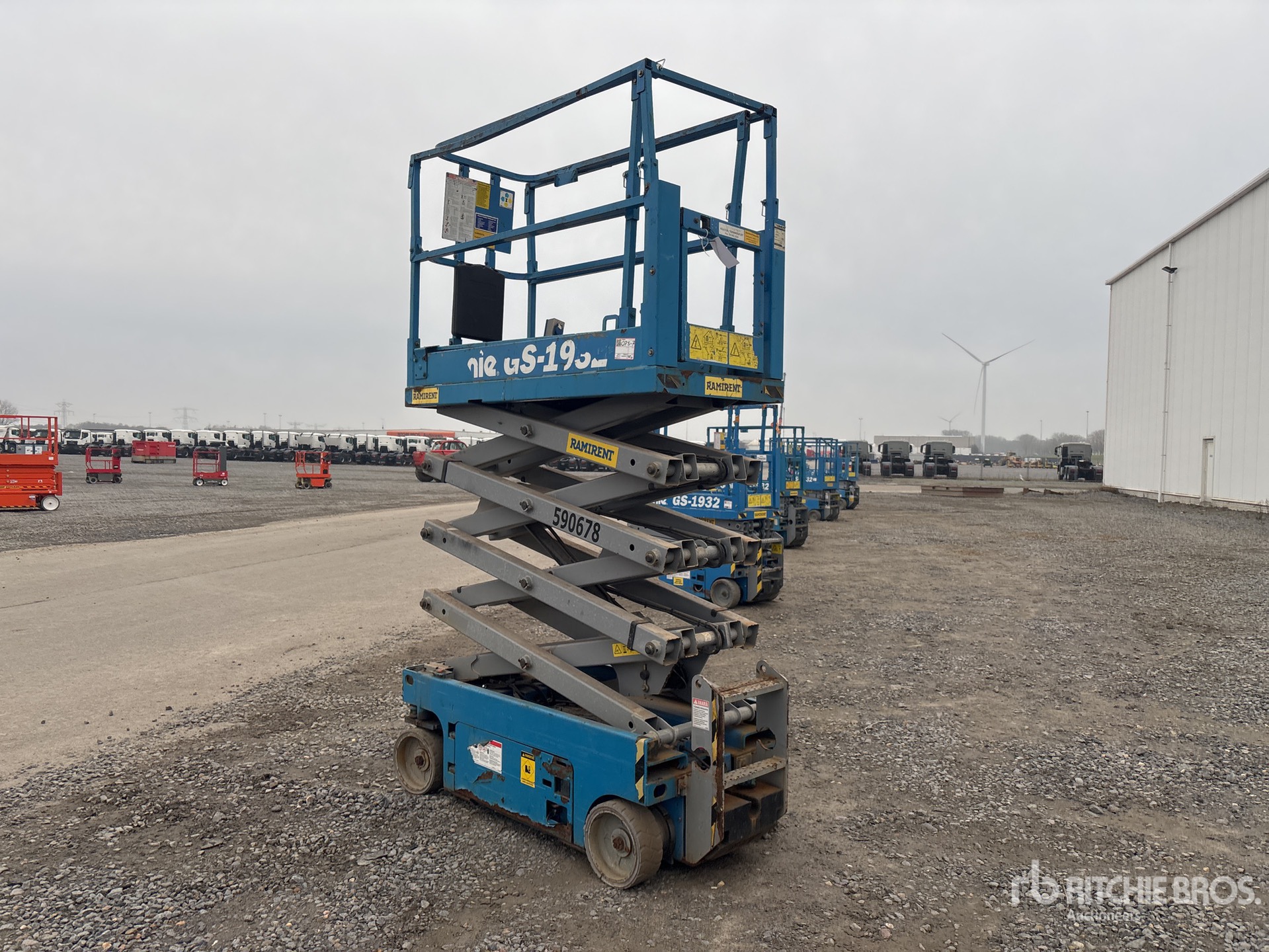 General Appearance with Picture, Left Rear Corner