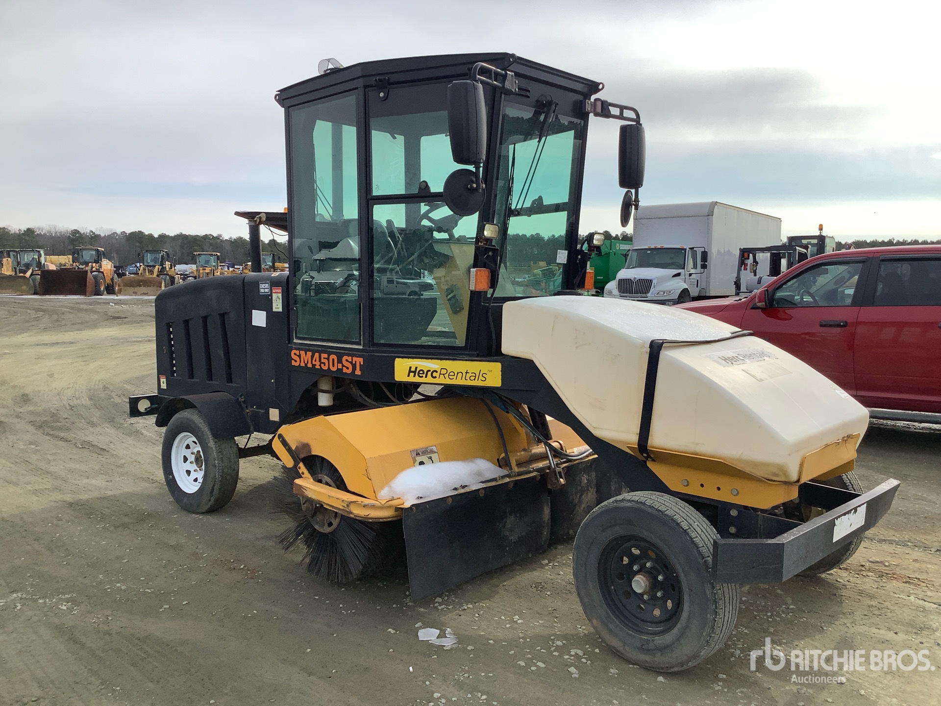 General Appearance with Picture, Right Front Corner