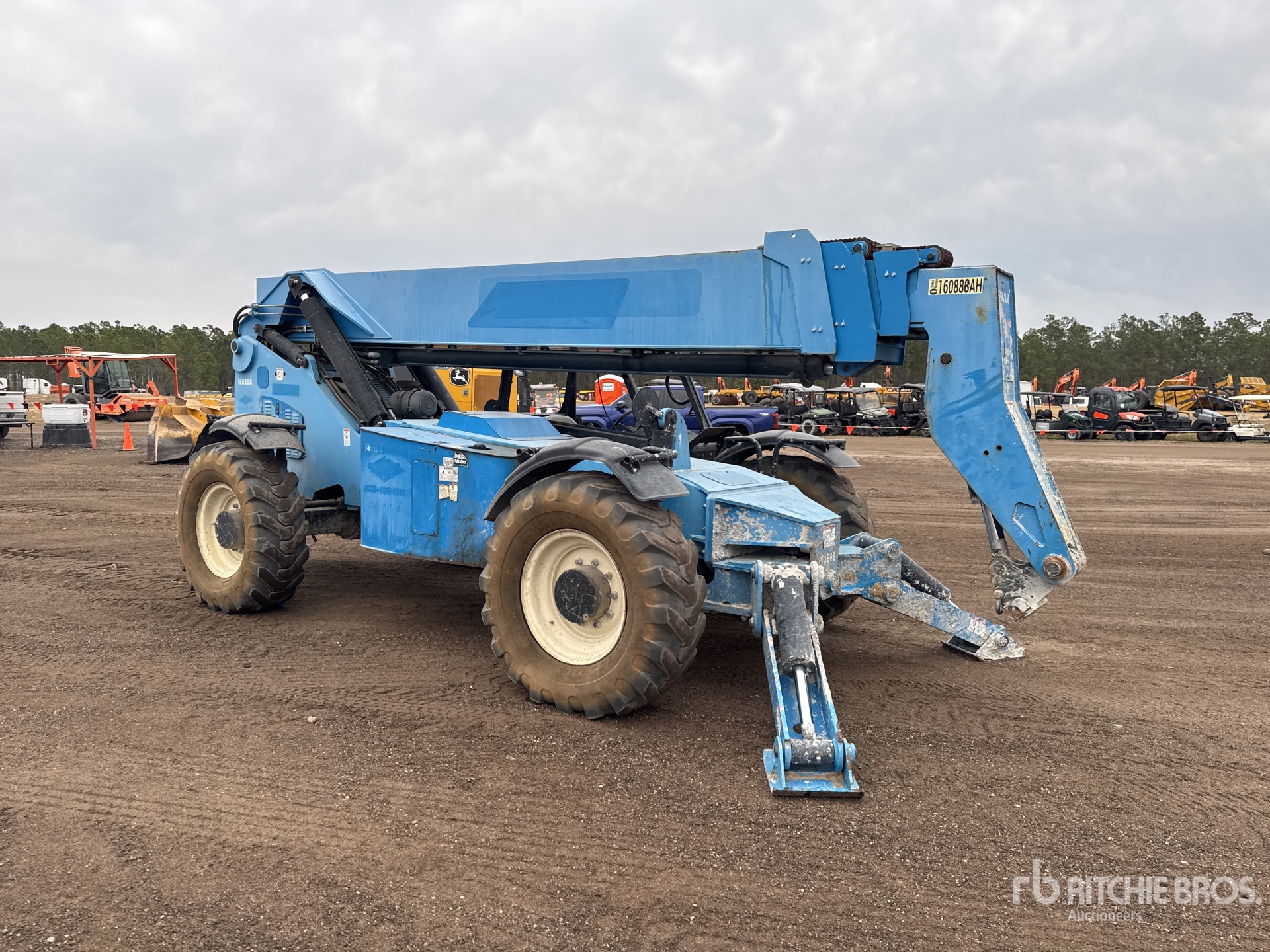 General Appearance with Picture, Right Front Corner