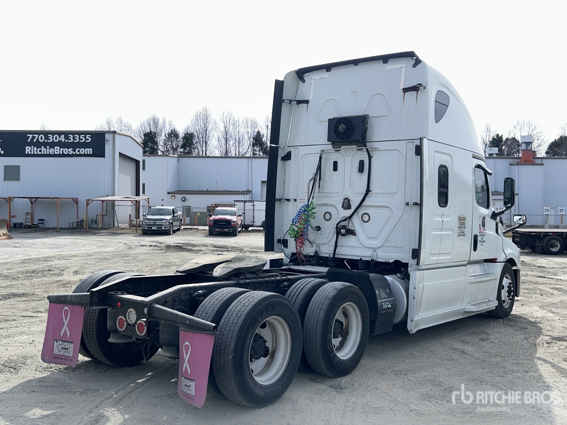 General Appearance with Imagen: esquina trasera derecha